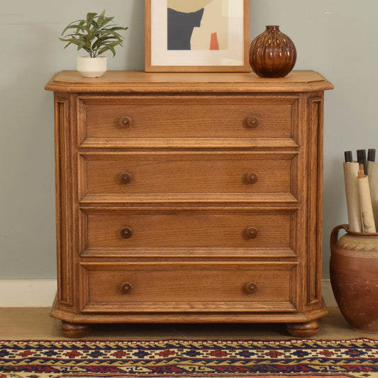 Oak Chest of Drawers