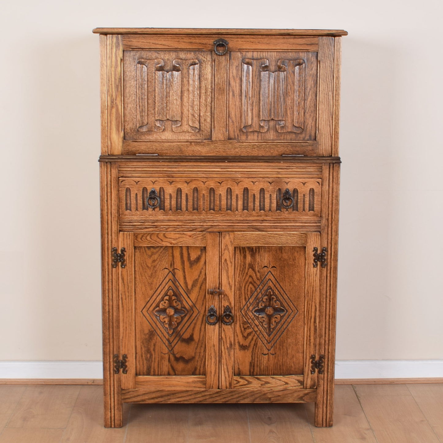 Jaycee Oak Drinks Cabinet