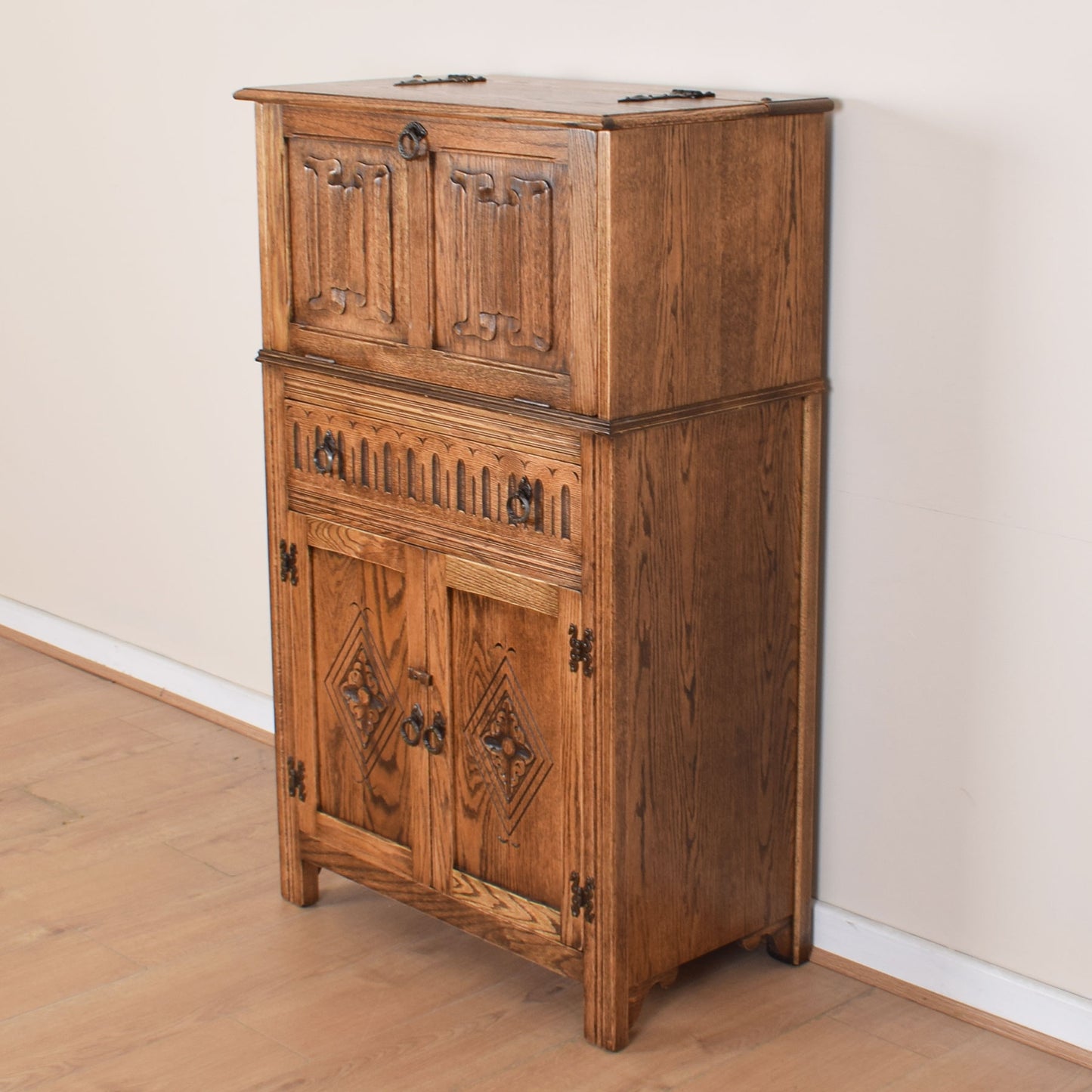 Jaycee Oak Drinks Cabinet