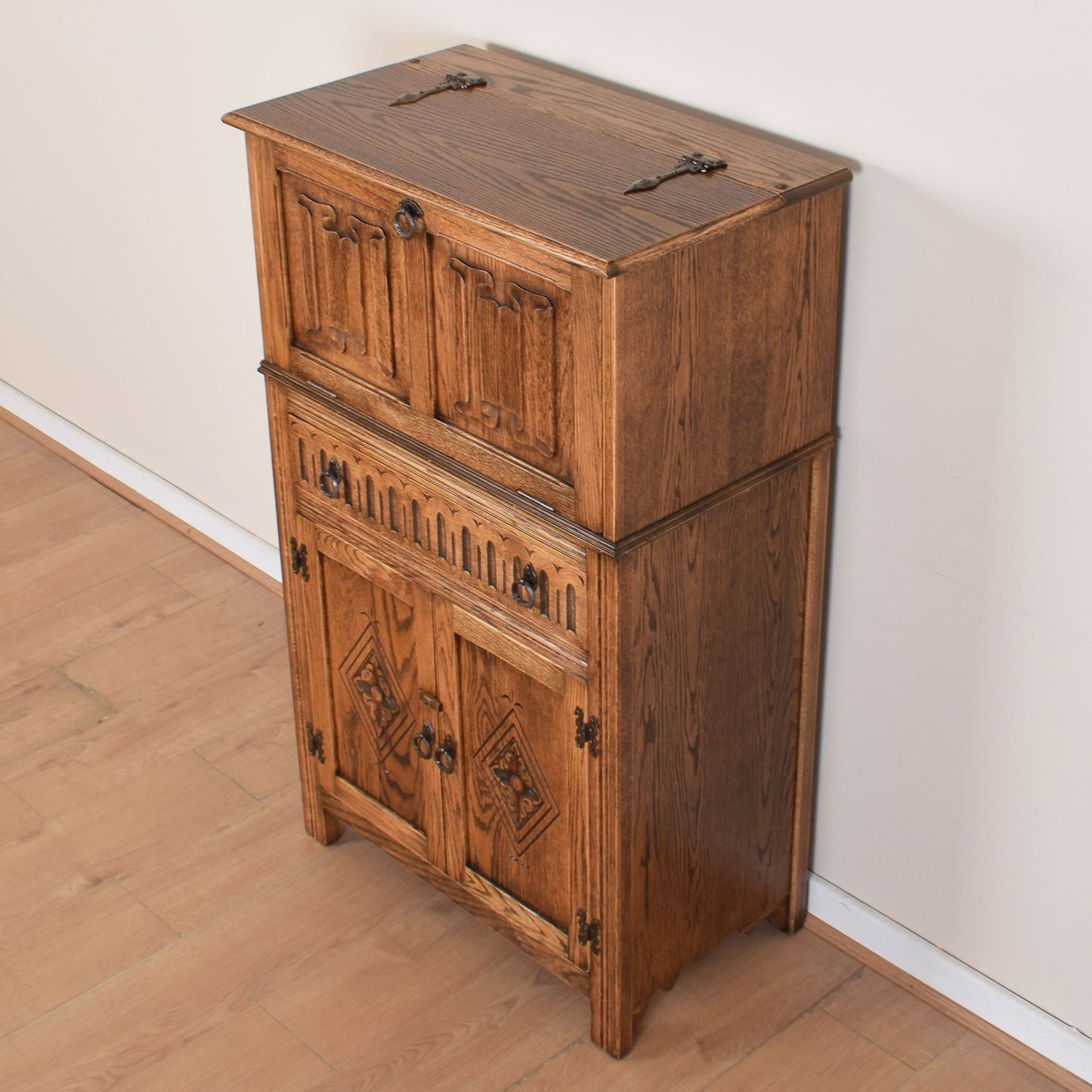Jaycee Oak Drinks Cabinet