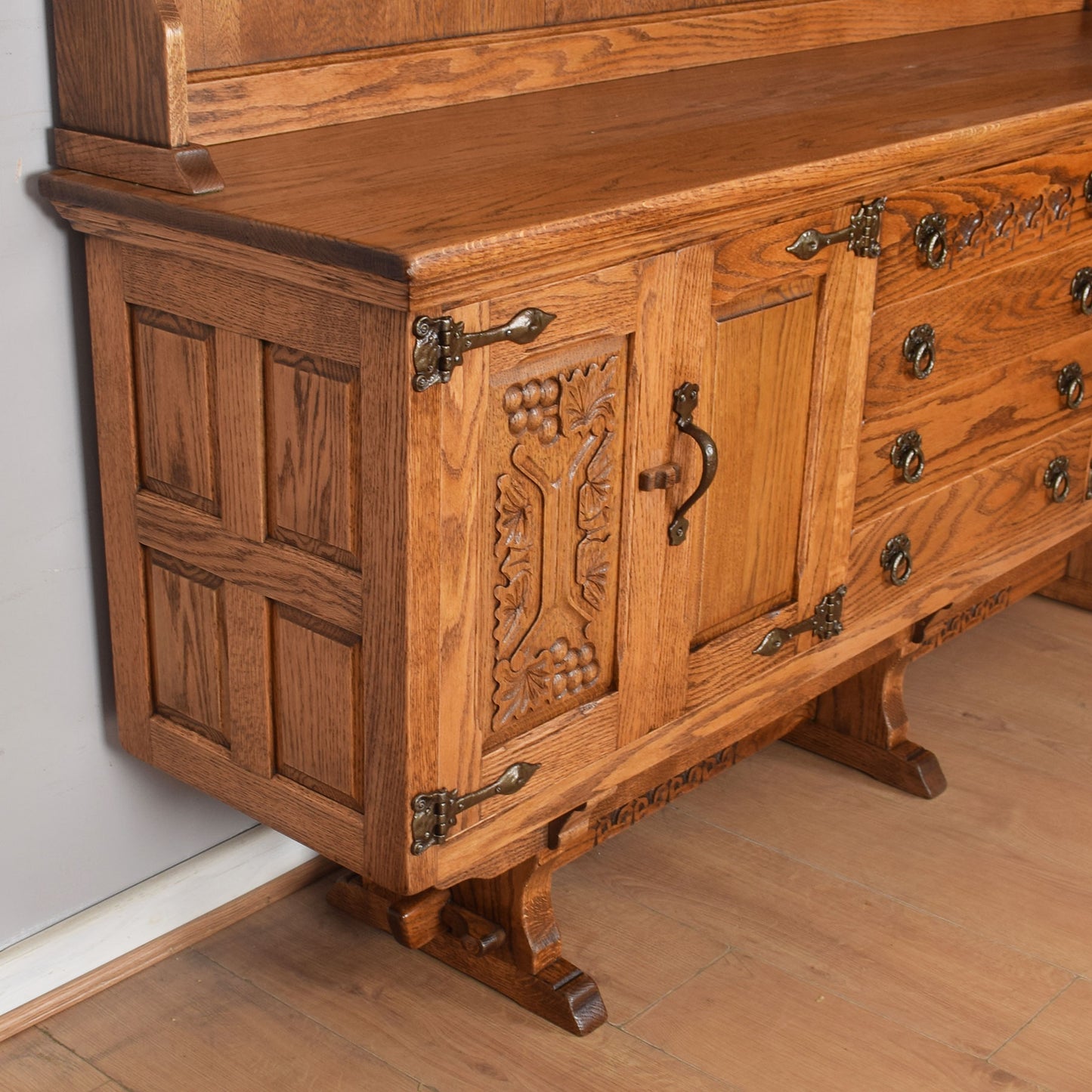 Webber Farmhouse Dresser