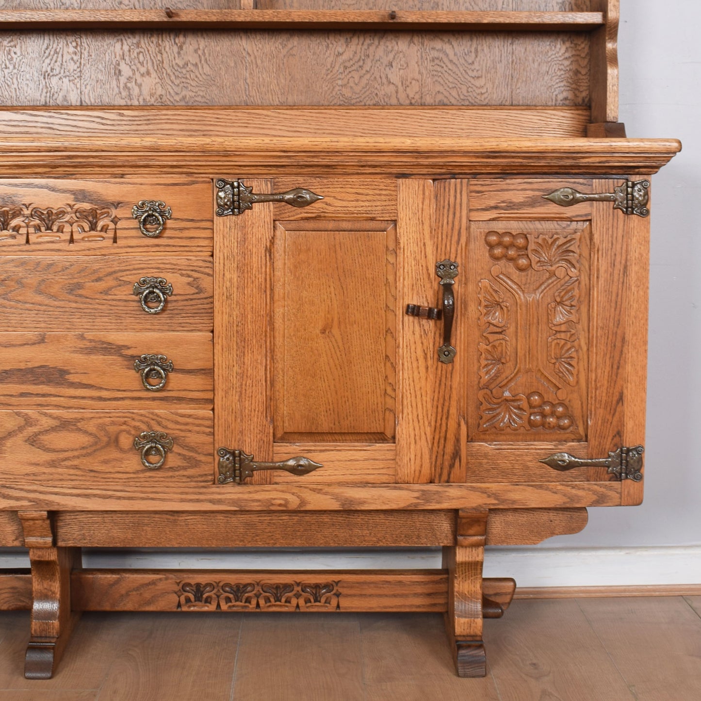 Webber Farmhouse Dresser