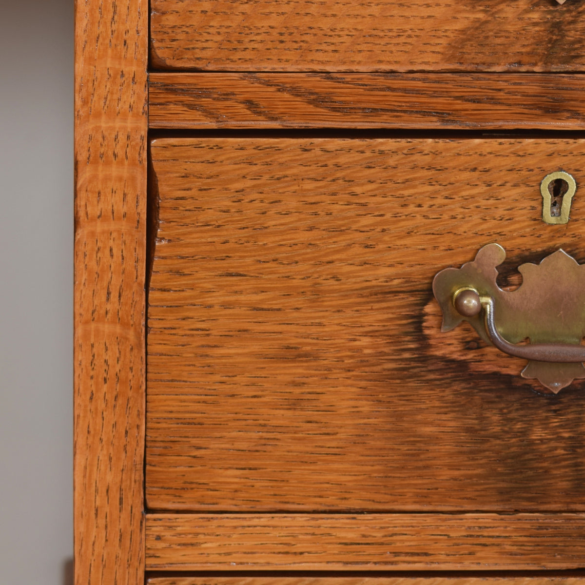Oak Leathertop Pedastal Desk
