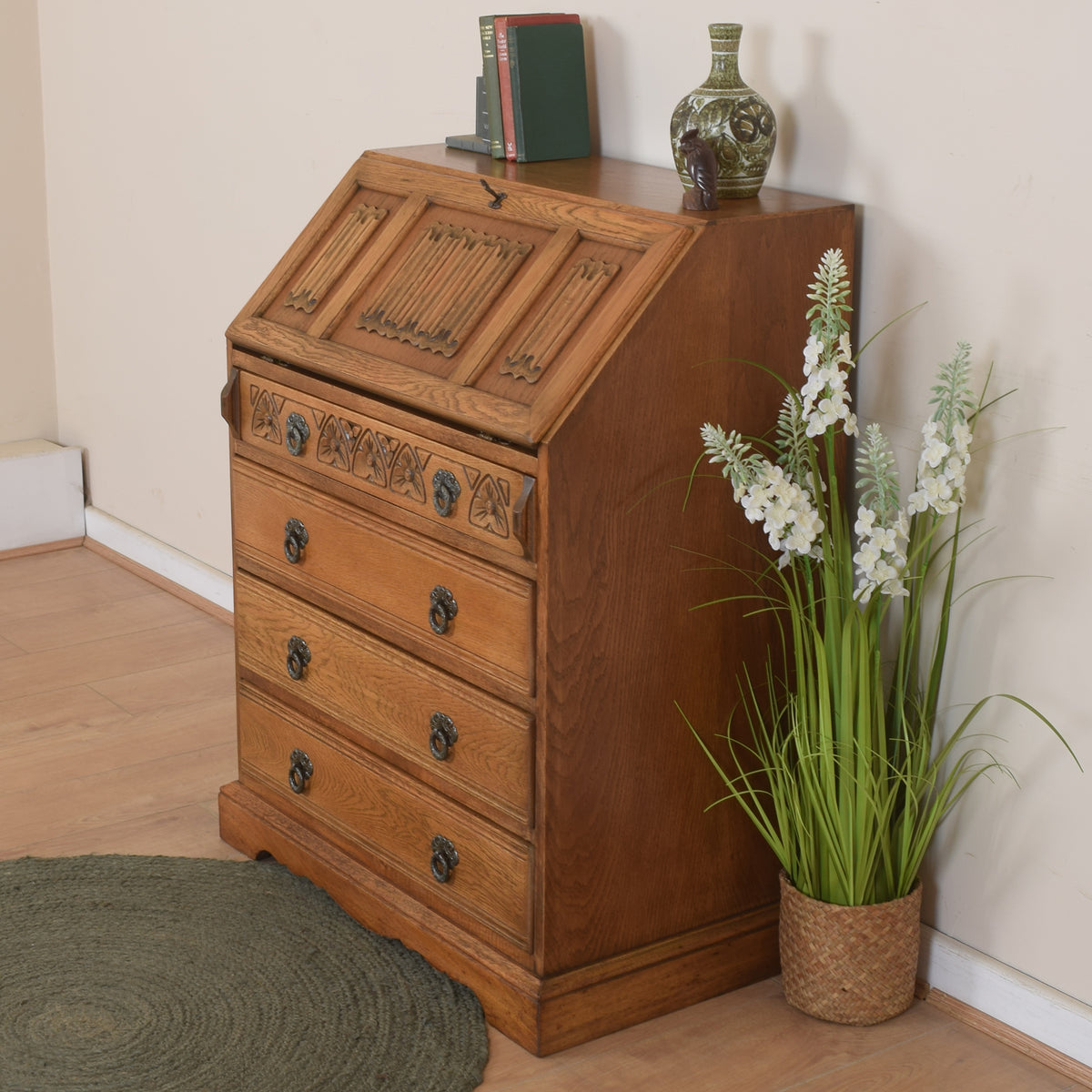 Old Charm Oak Bureau