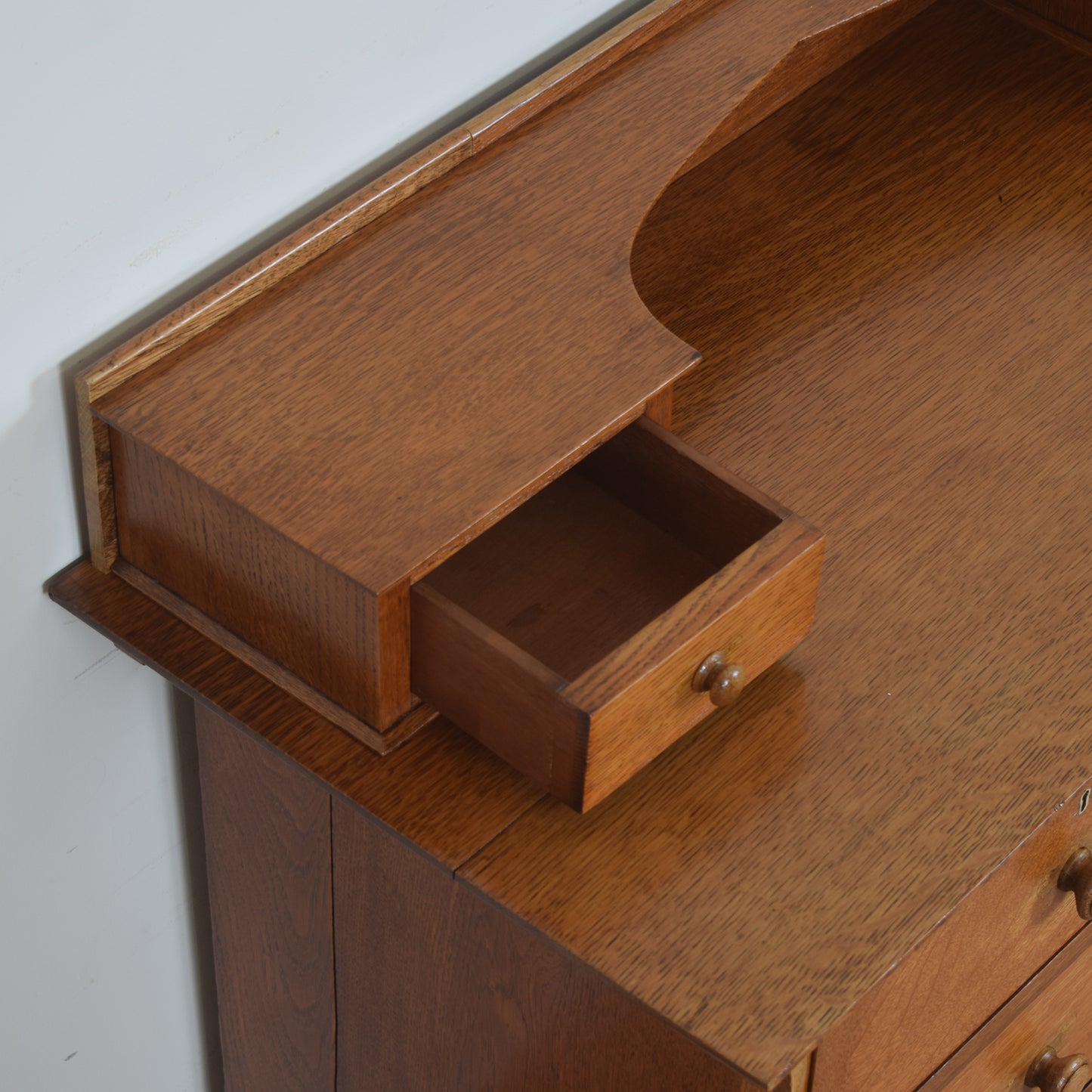 Unusual Chest Of Drawers