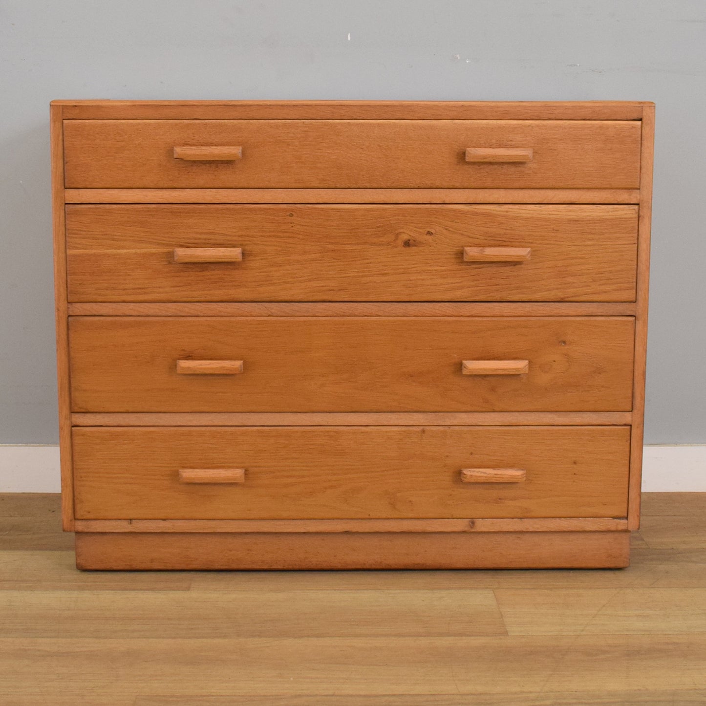 Light Oak Chest of Drawers