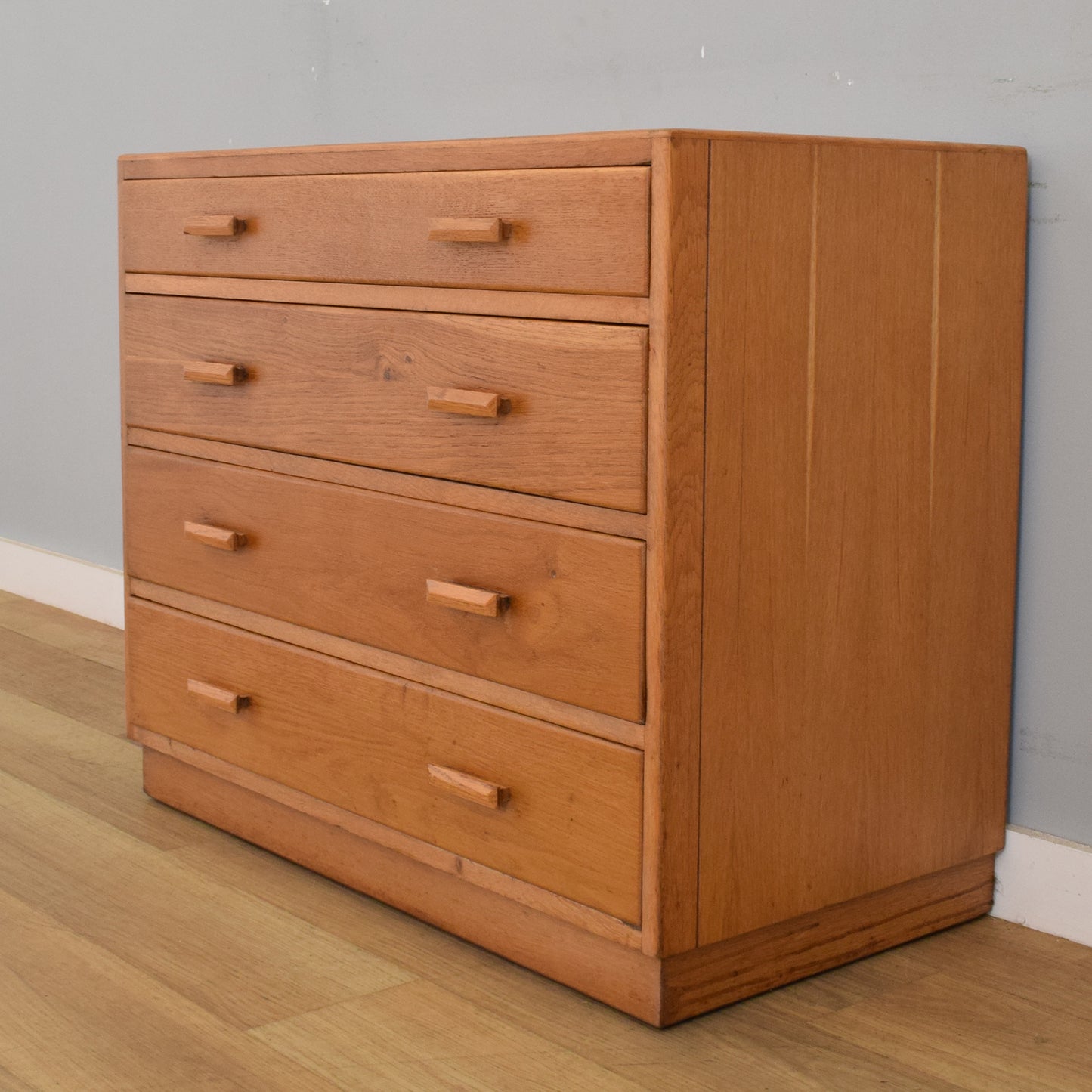 Light Oak Chest of Drawers