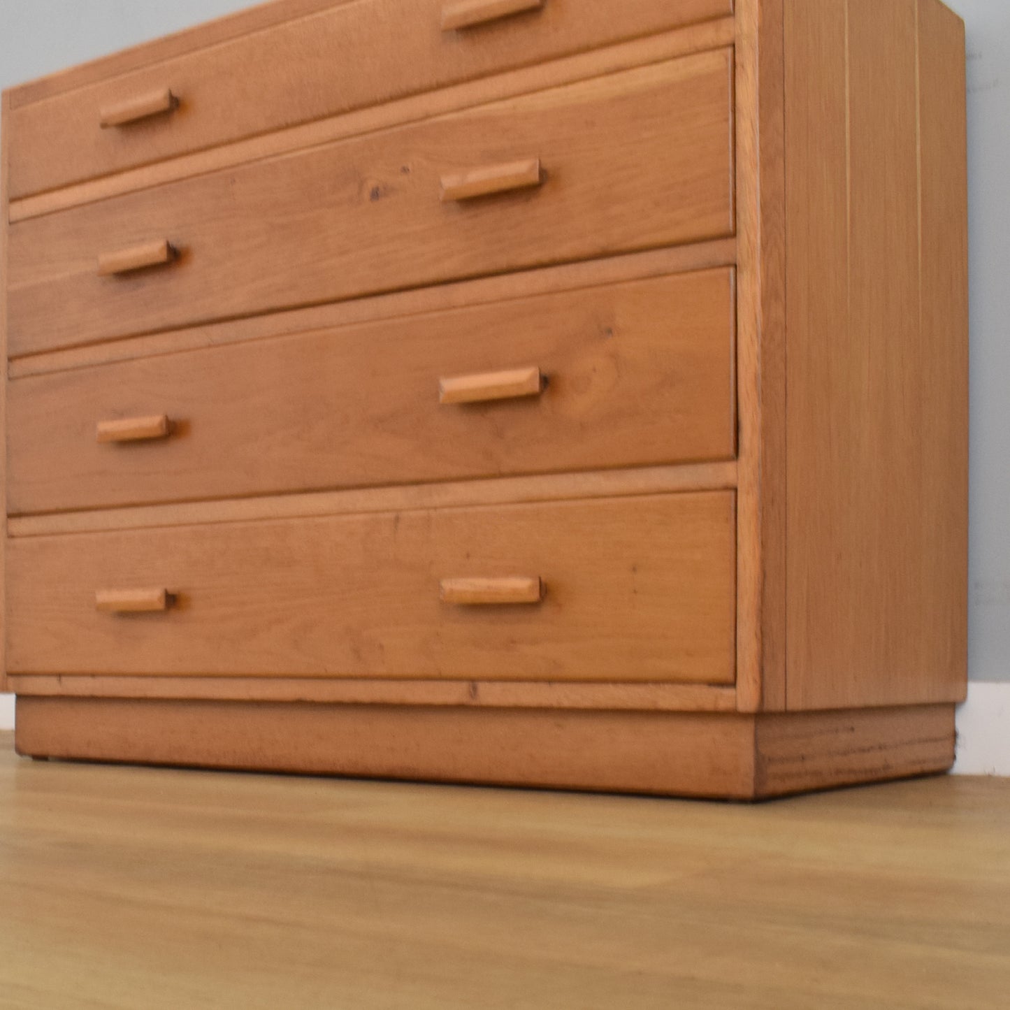 Light Oak Chest of Drawers