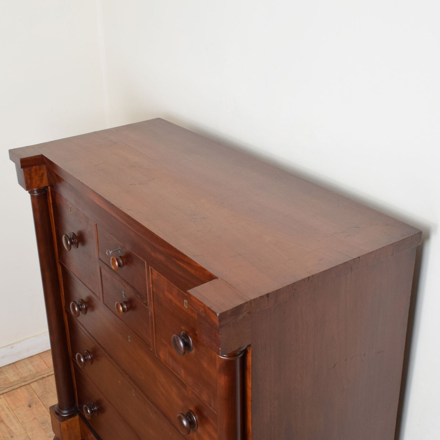 Large Mahogany Victorian Chest of Drawers