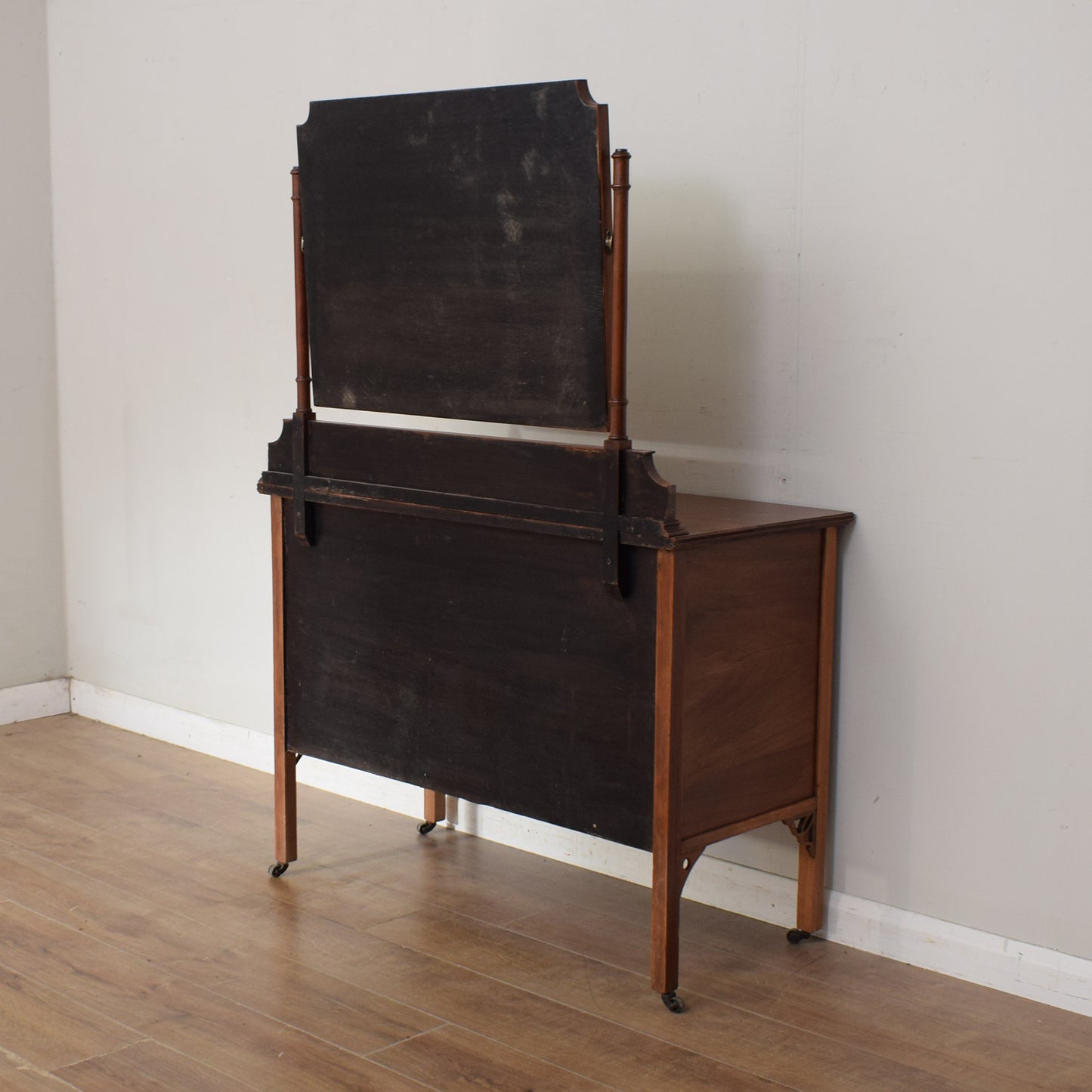 Mahogany Dressing Table