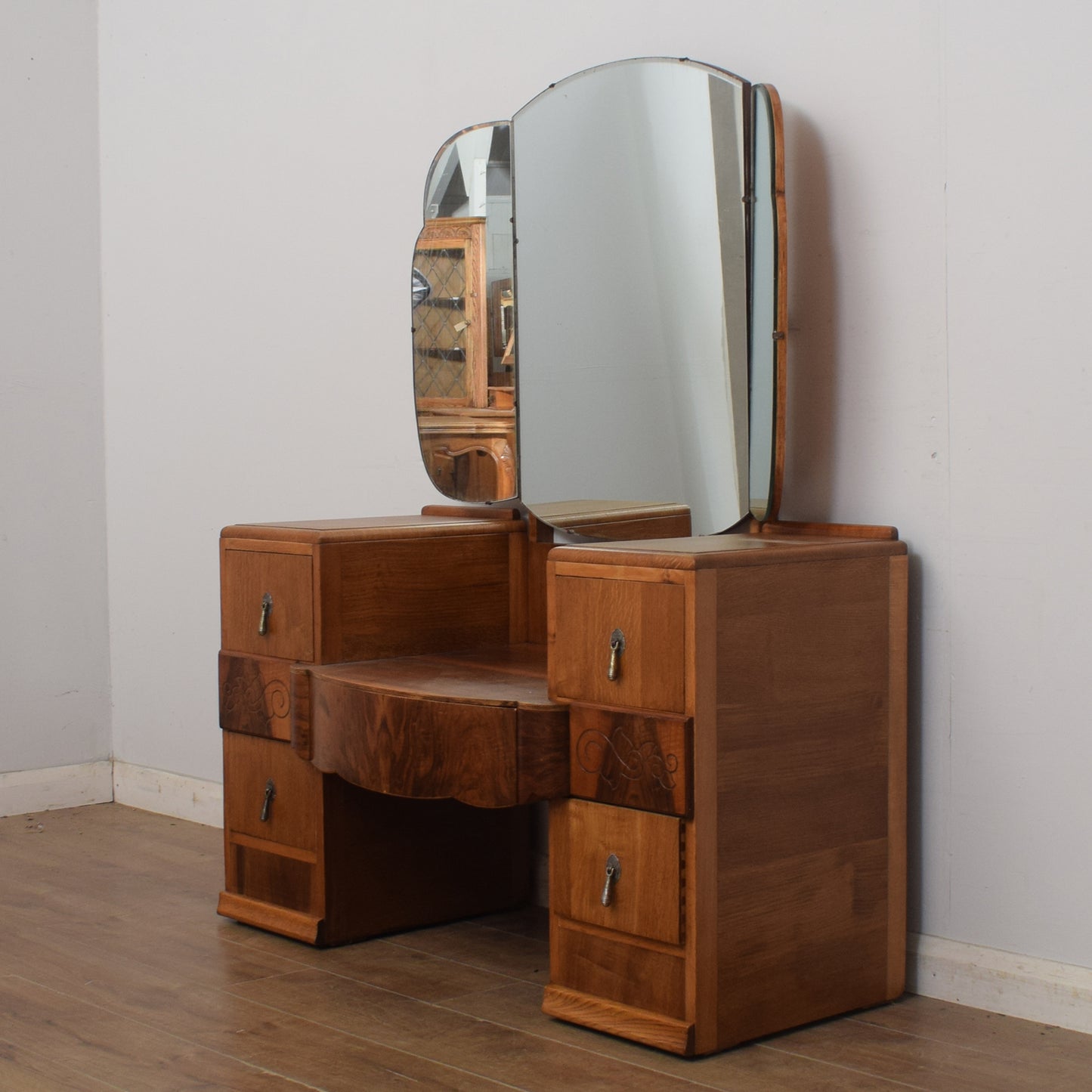 Art-Deco Dressing Table