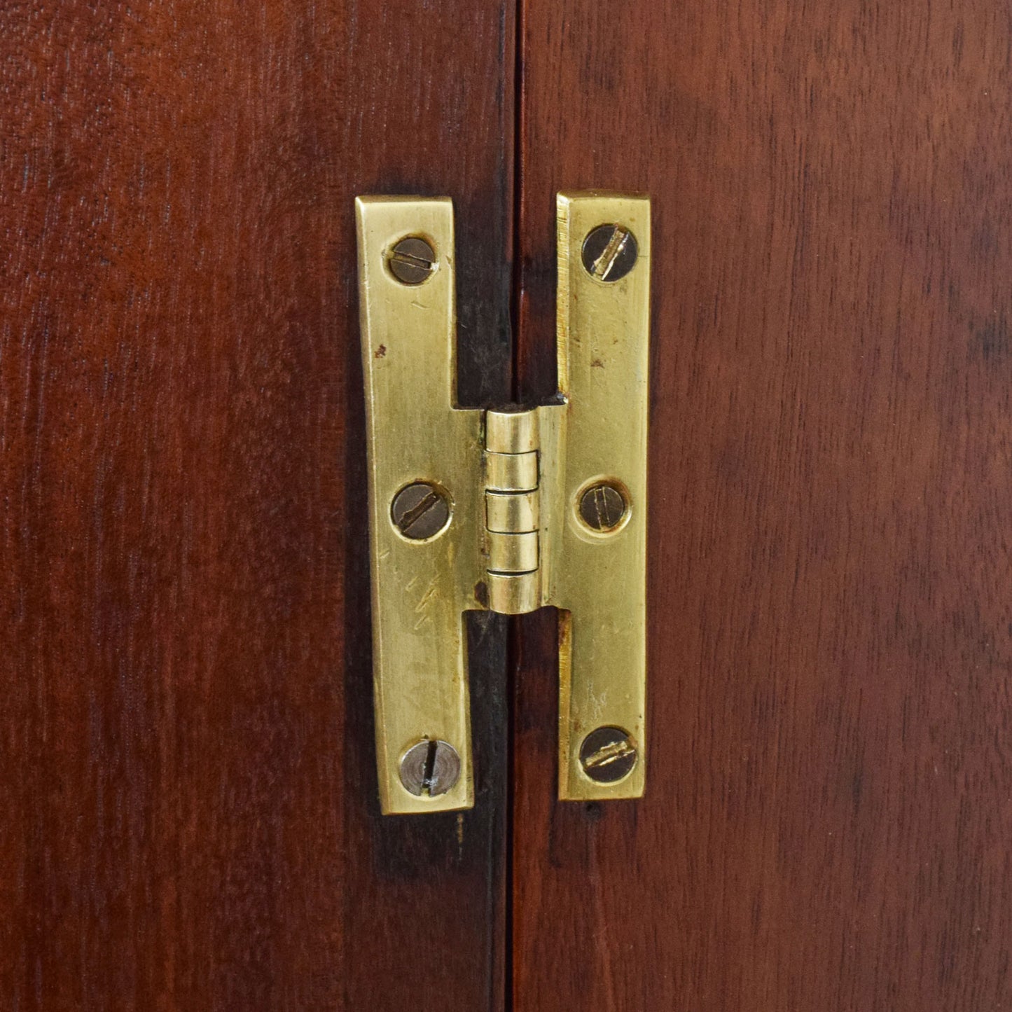 Hanging Mahogany Corner Unit
