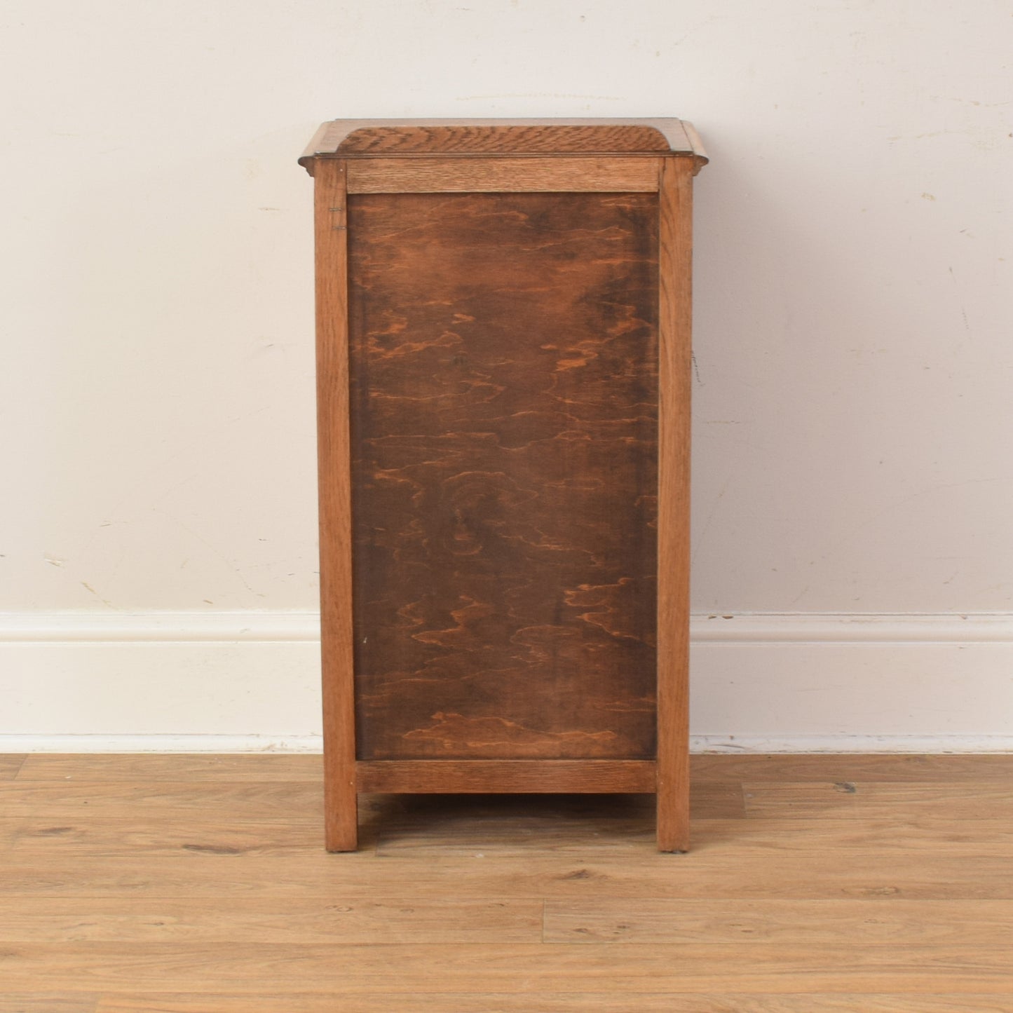 Oak Bedside