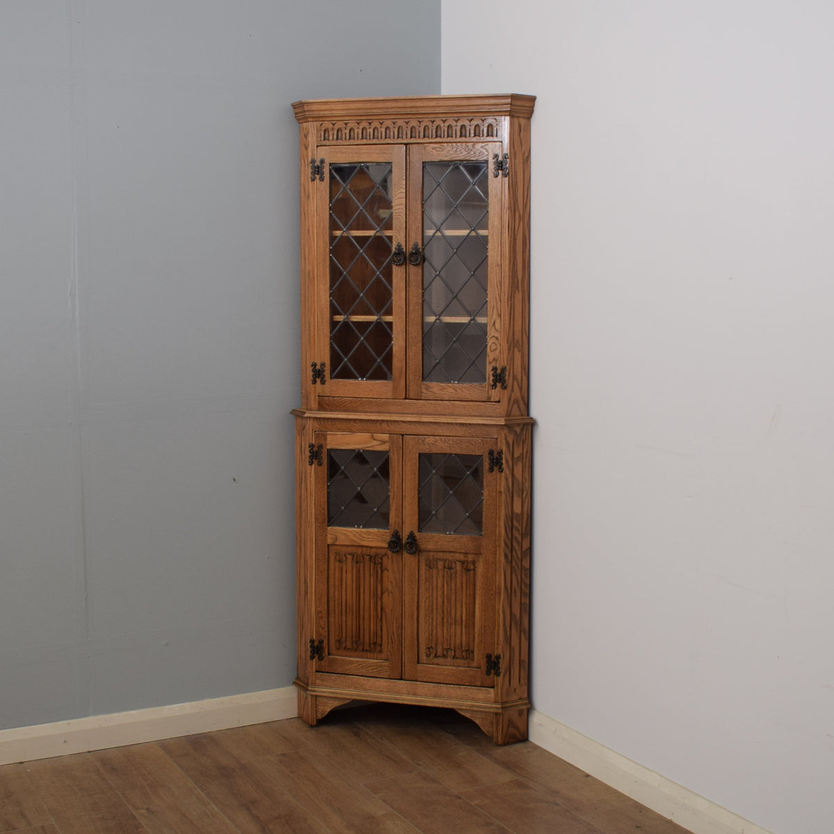 Restored Oak Corner Unit
