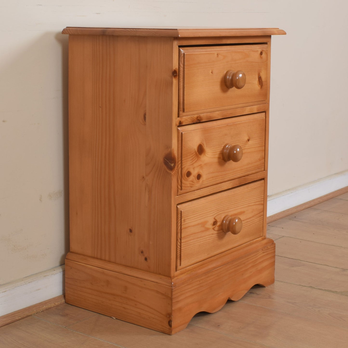 Solid Pine Bedside