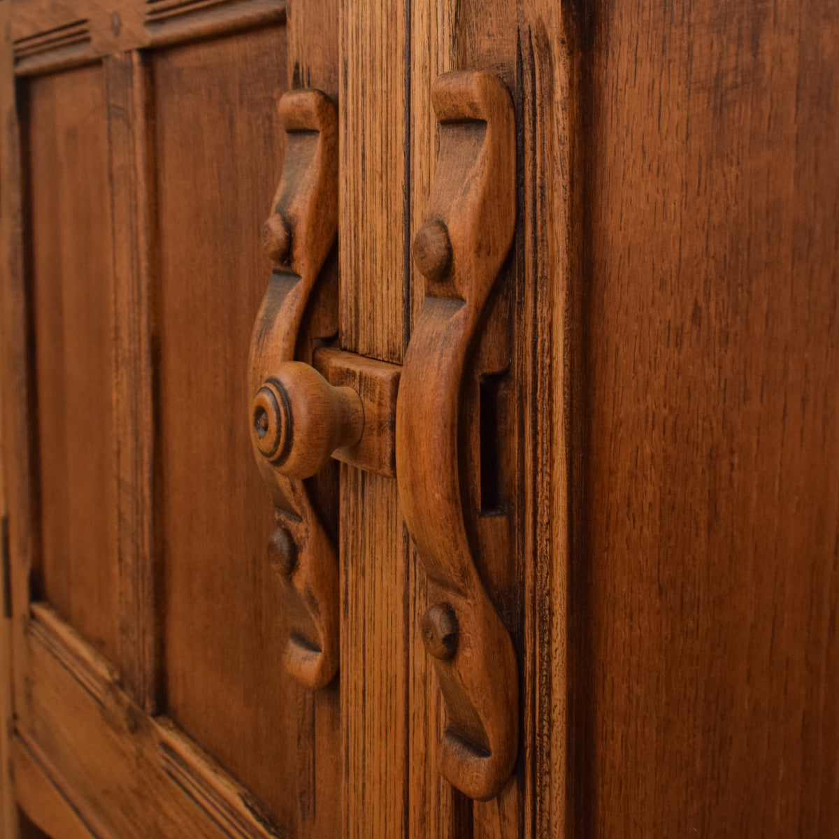 Ercol waterfall dresser