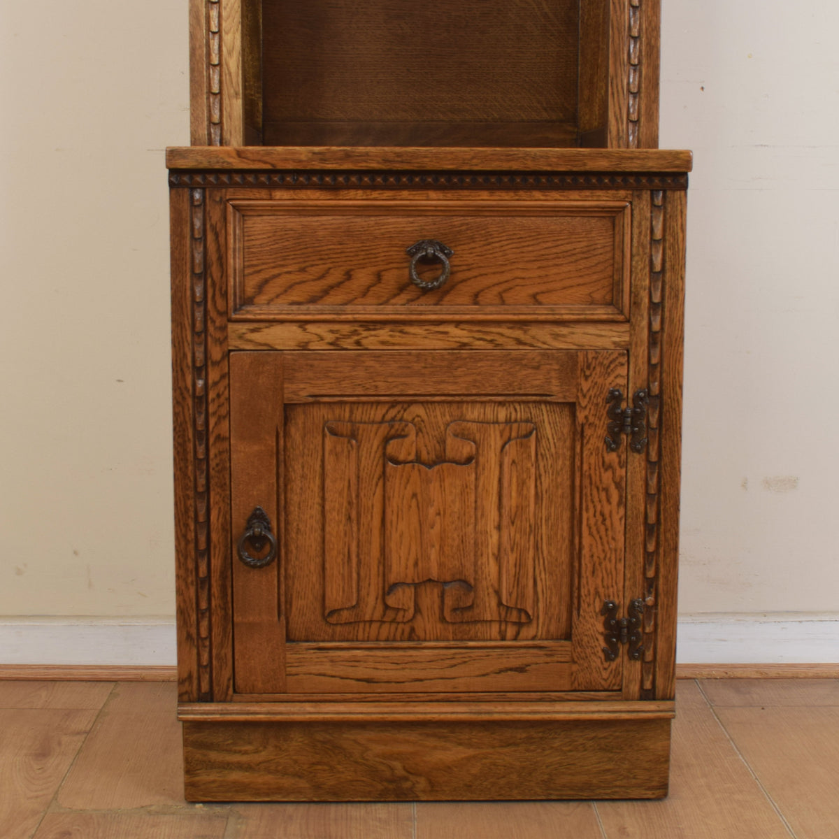 Slim Jaycee Display Unit