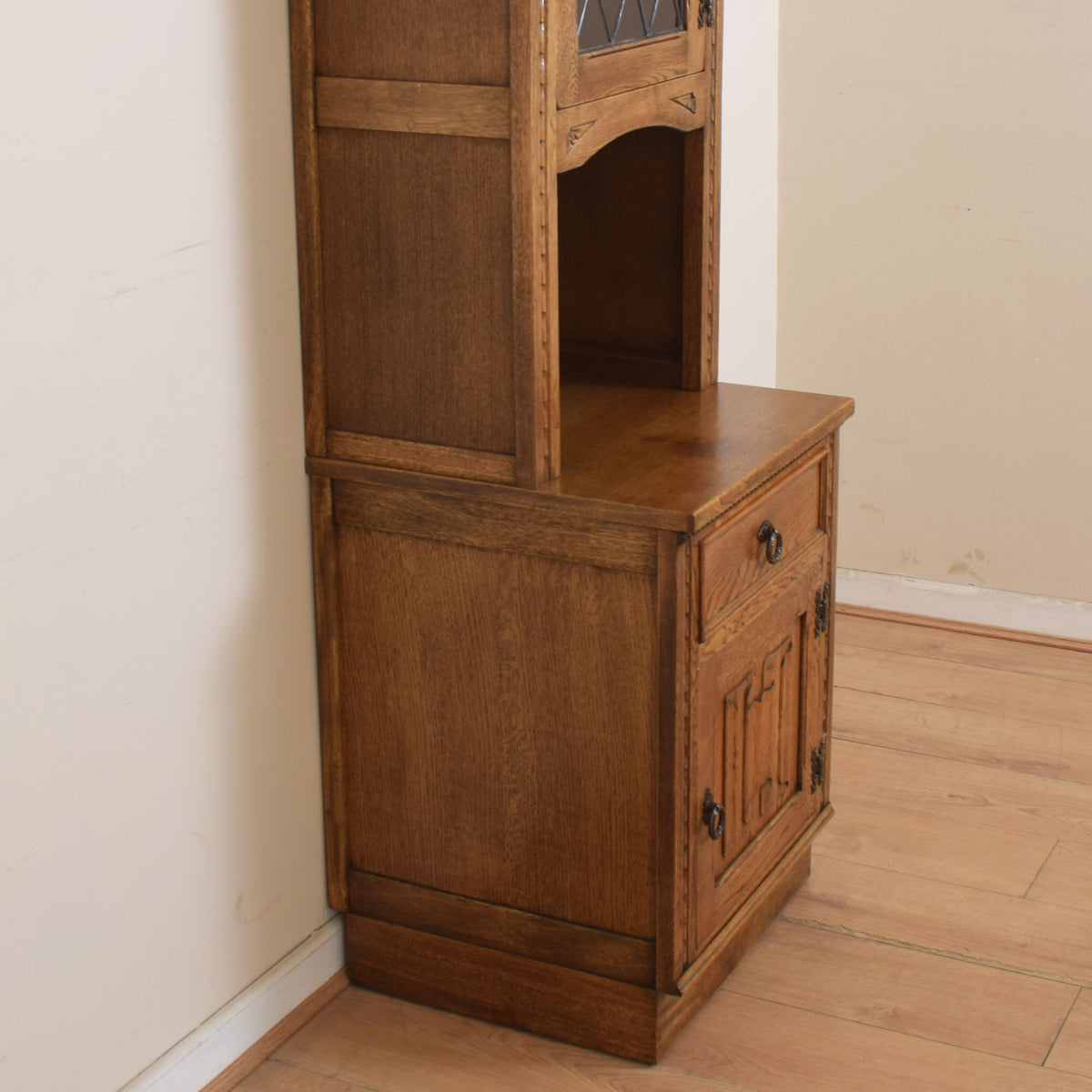 Slim Jaycee Display Unit