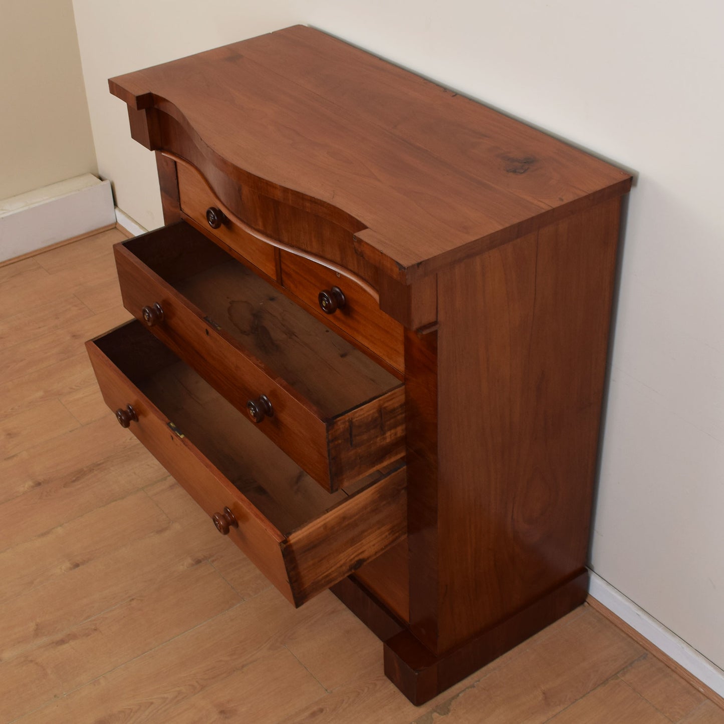 Mahogany Victorian Chest Of Drawers