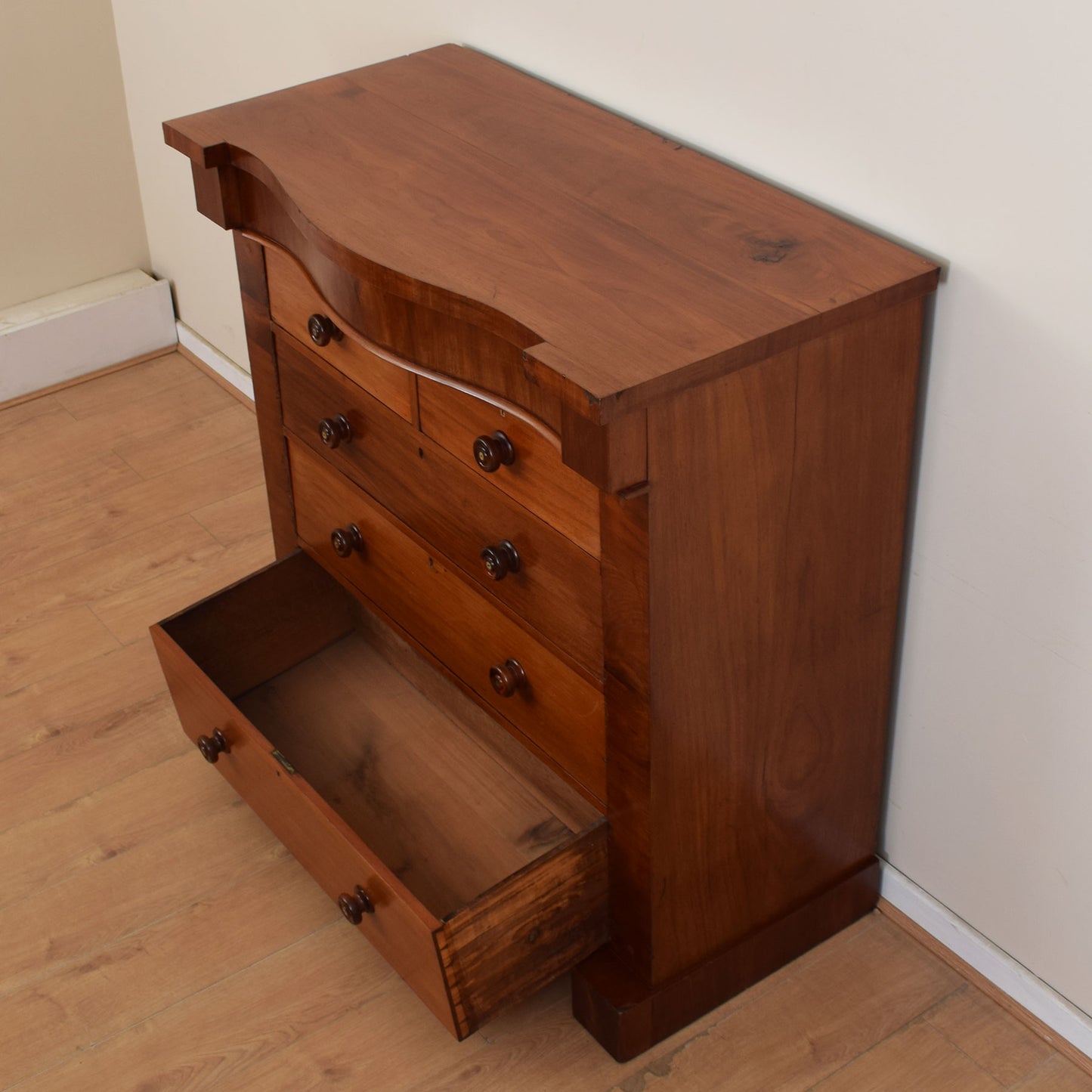 Mahogany Victorian Chest Of Drawers