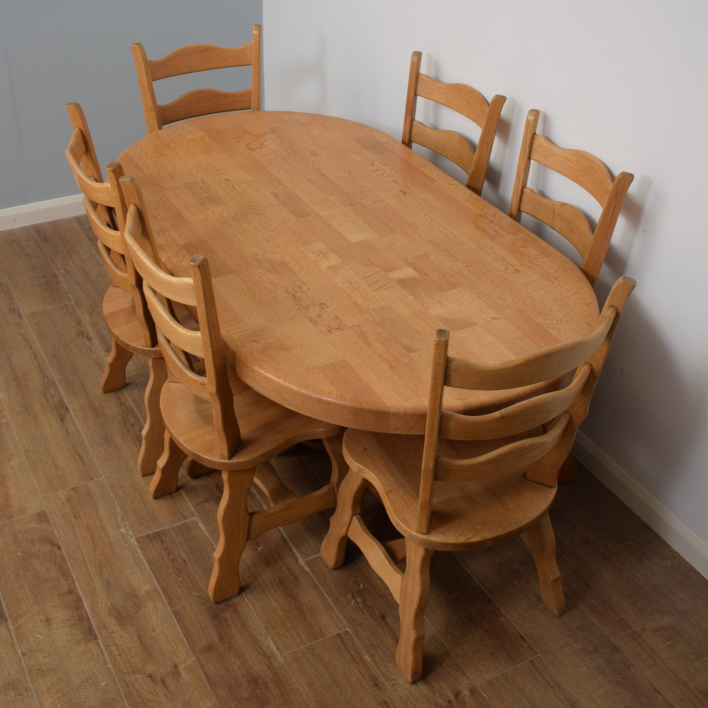 Oak Table & Six Chairs