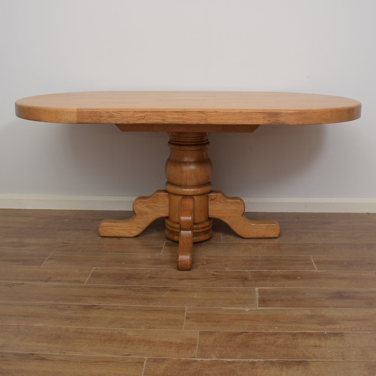 Oak Table & Six Chairs