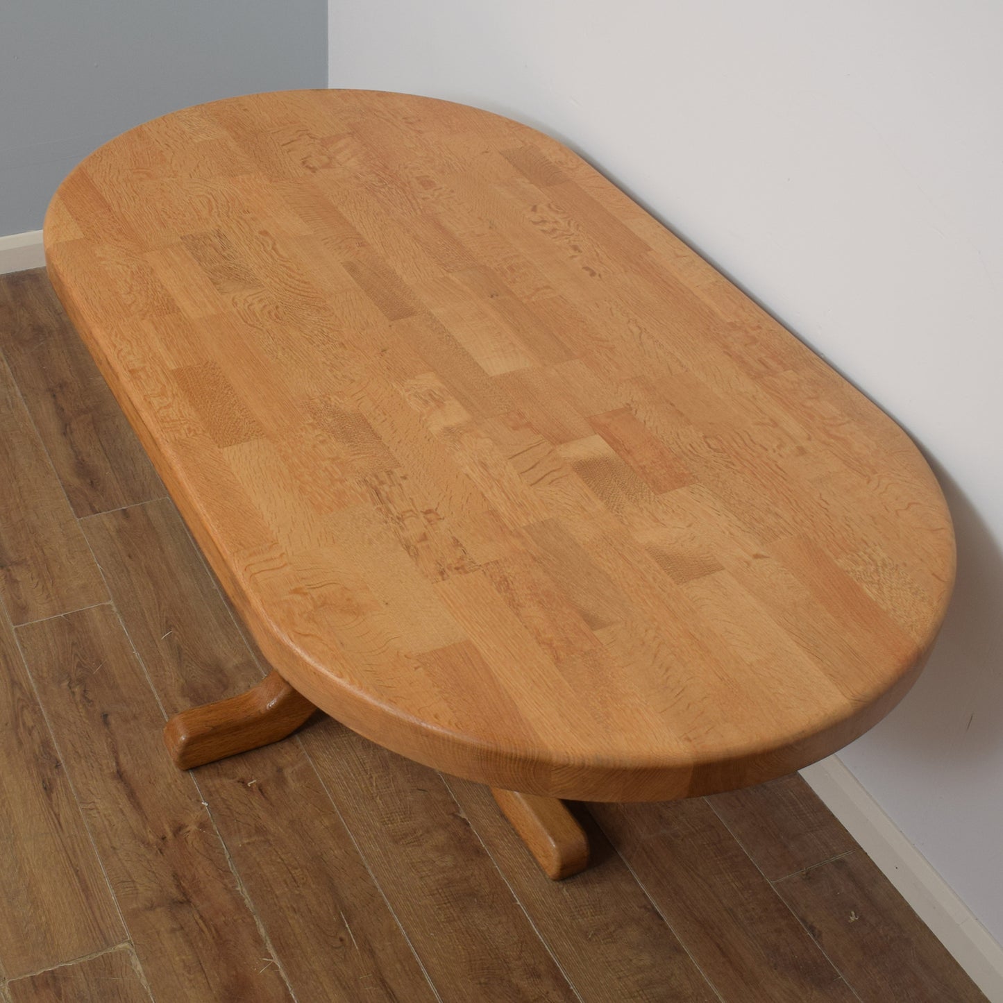 Oak Table & Six Chairs