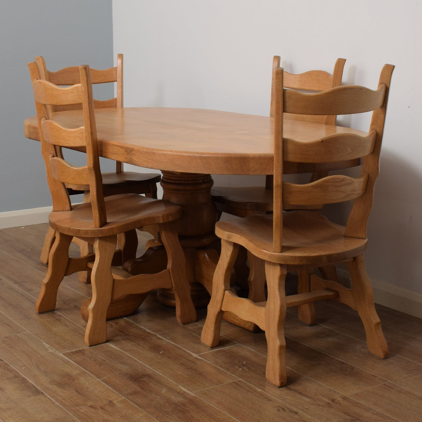 Oak Table & Six Chairs