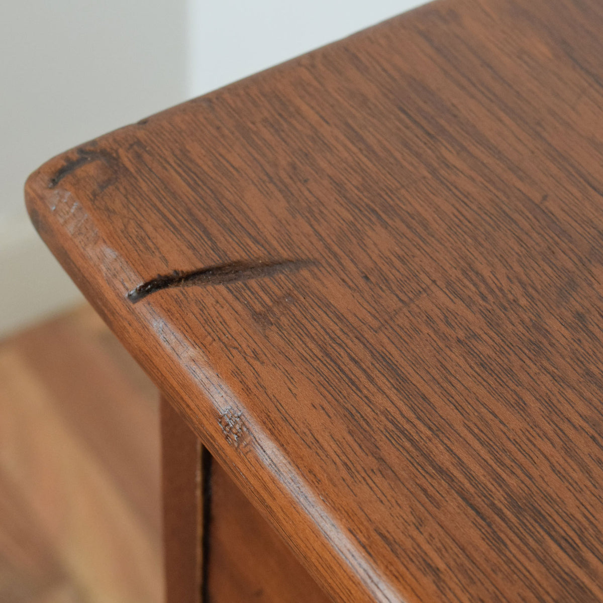 Rustic Mahogany Chest of Drawers