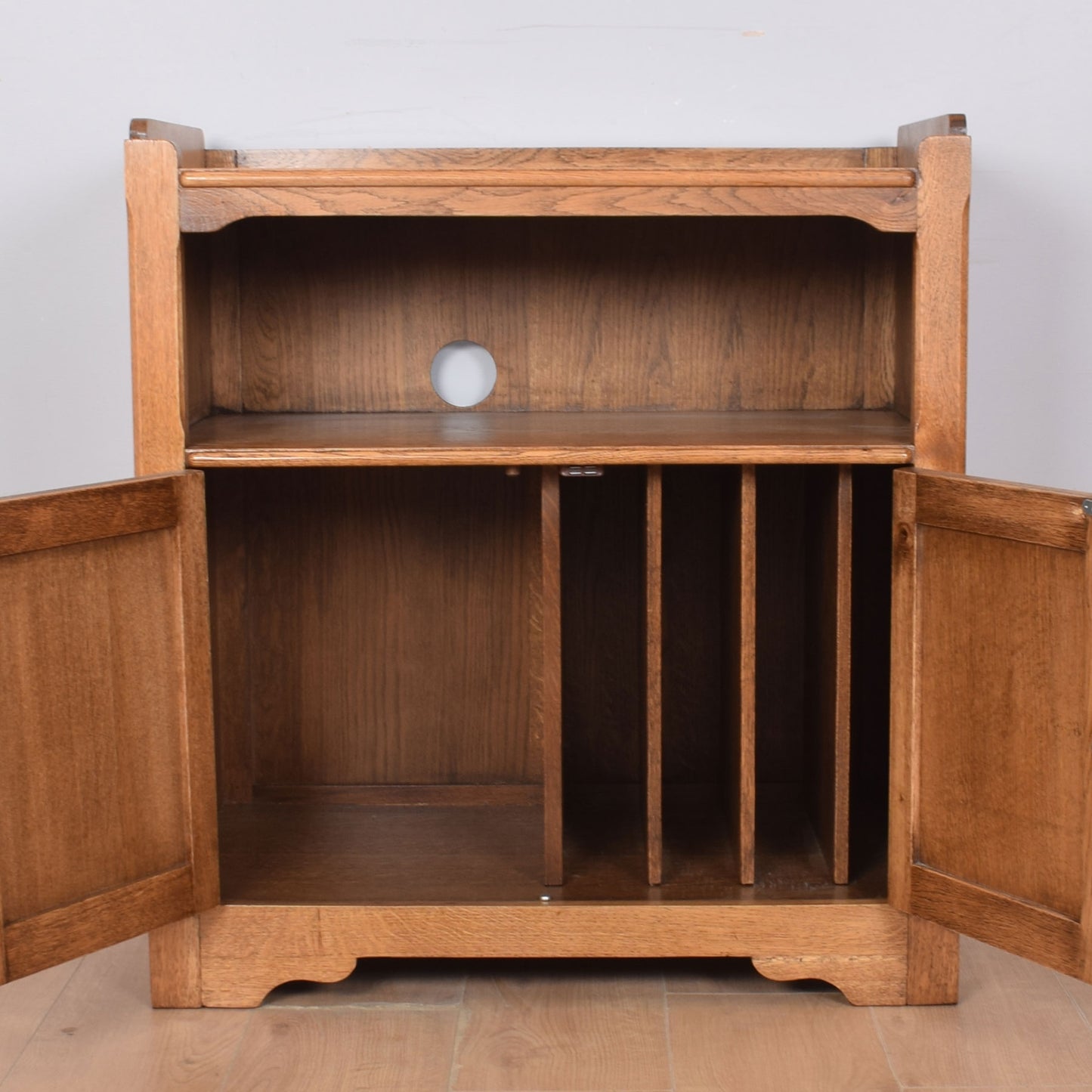 Oak Linenfold TV Cabinet