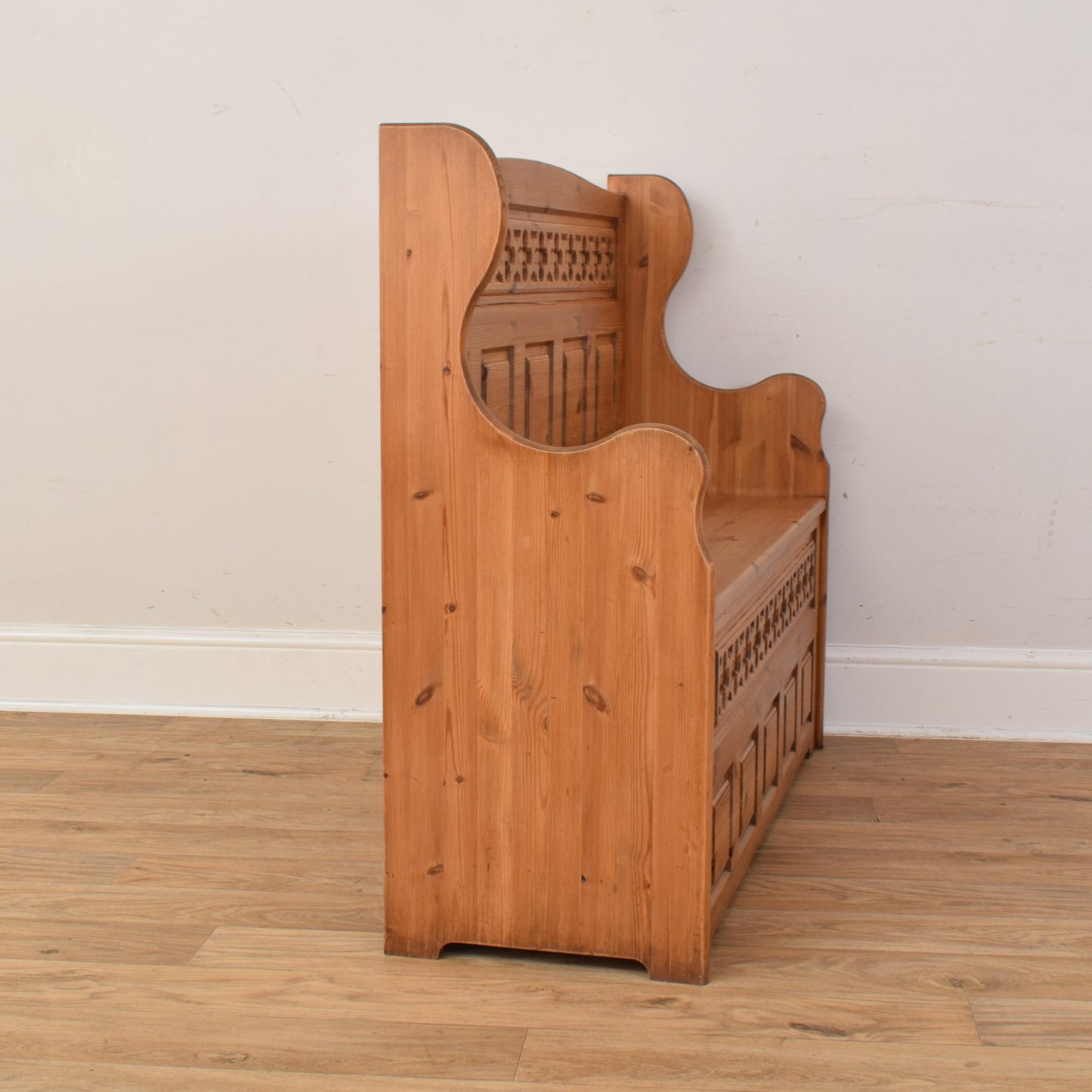 Restored Pine Settle