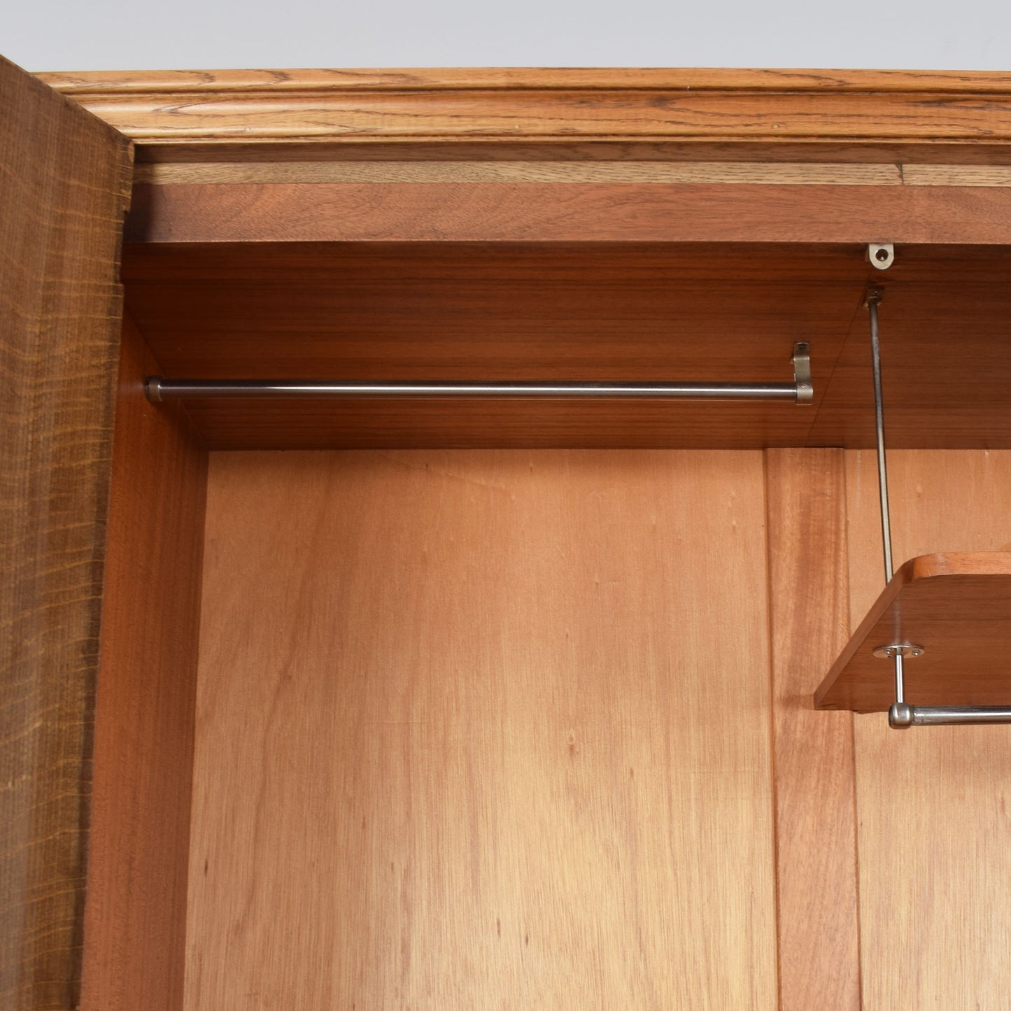 Oak Linenfold Double Wardrobe