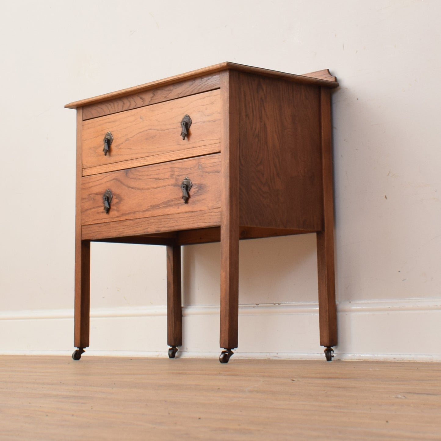 Oak Chest Of Drawers