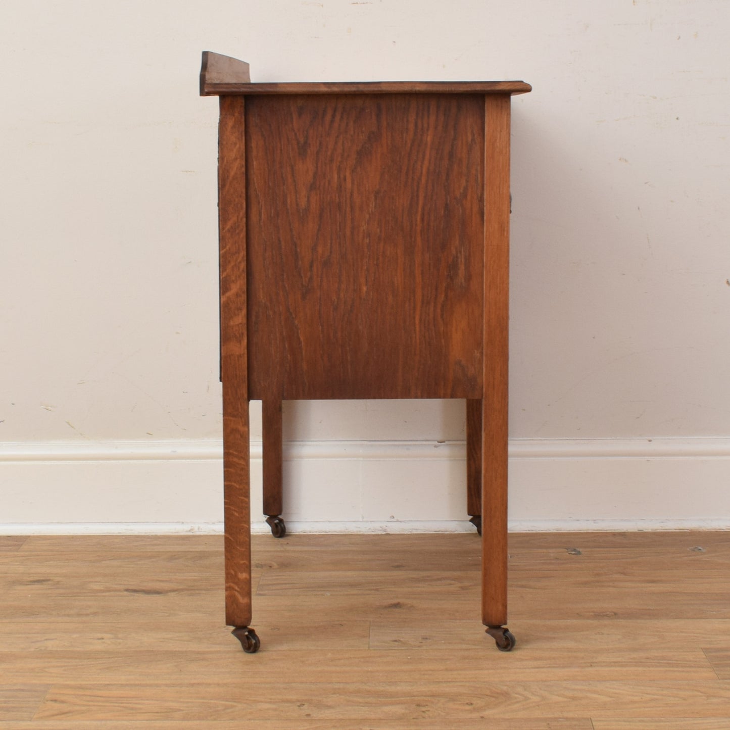 Oak Chest Of Drawers