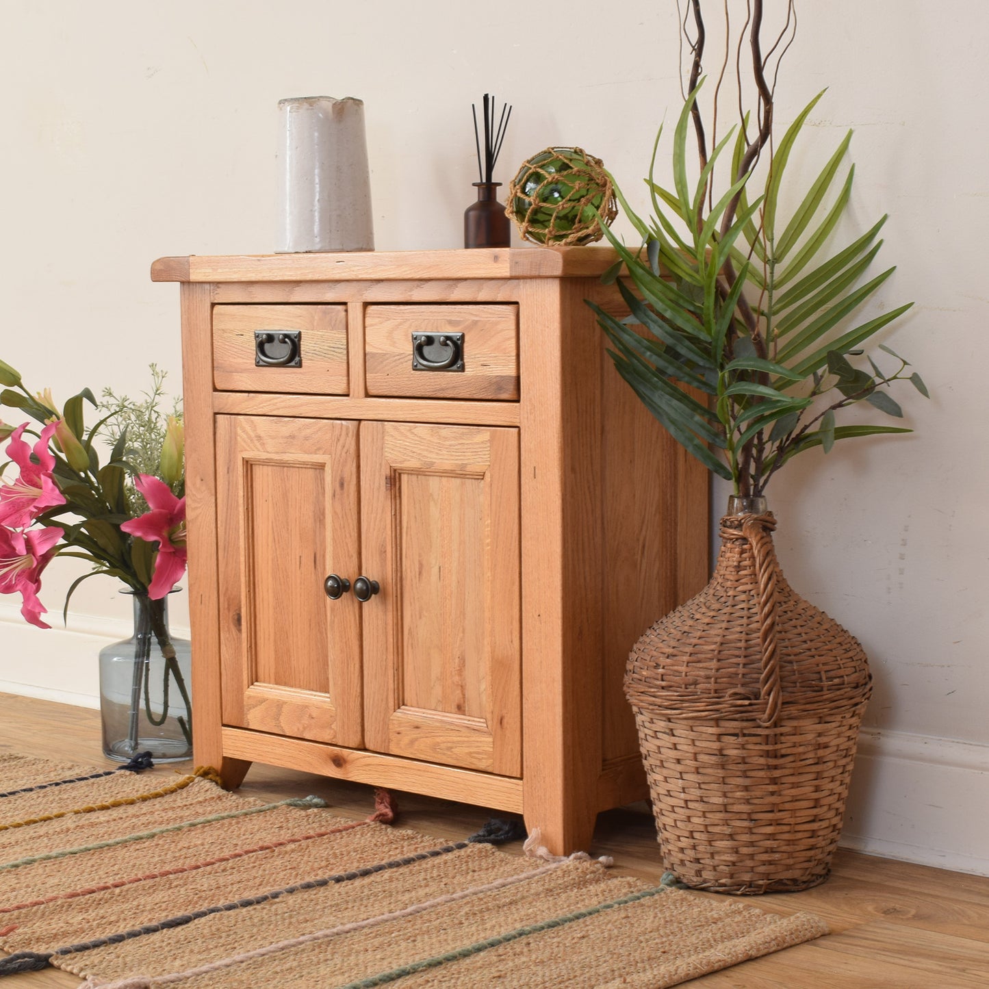 Small Oak Cabinet