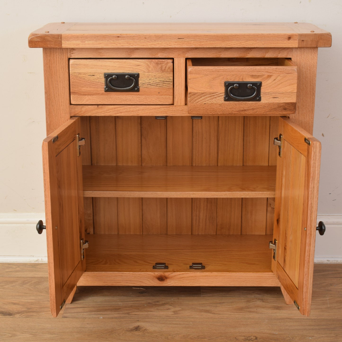 Small Oak Cabinet