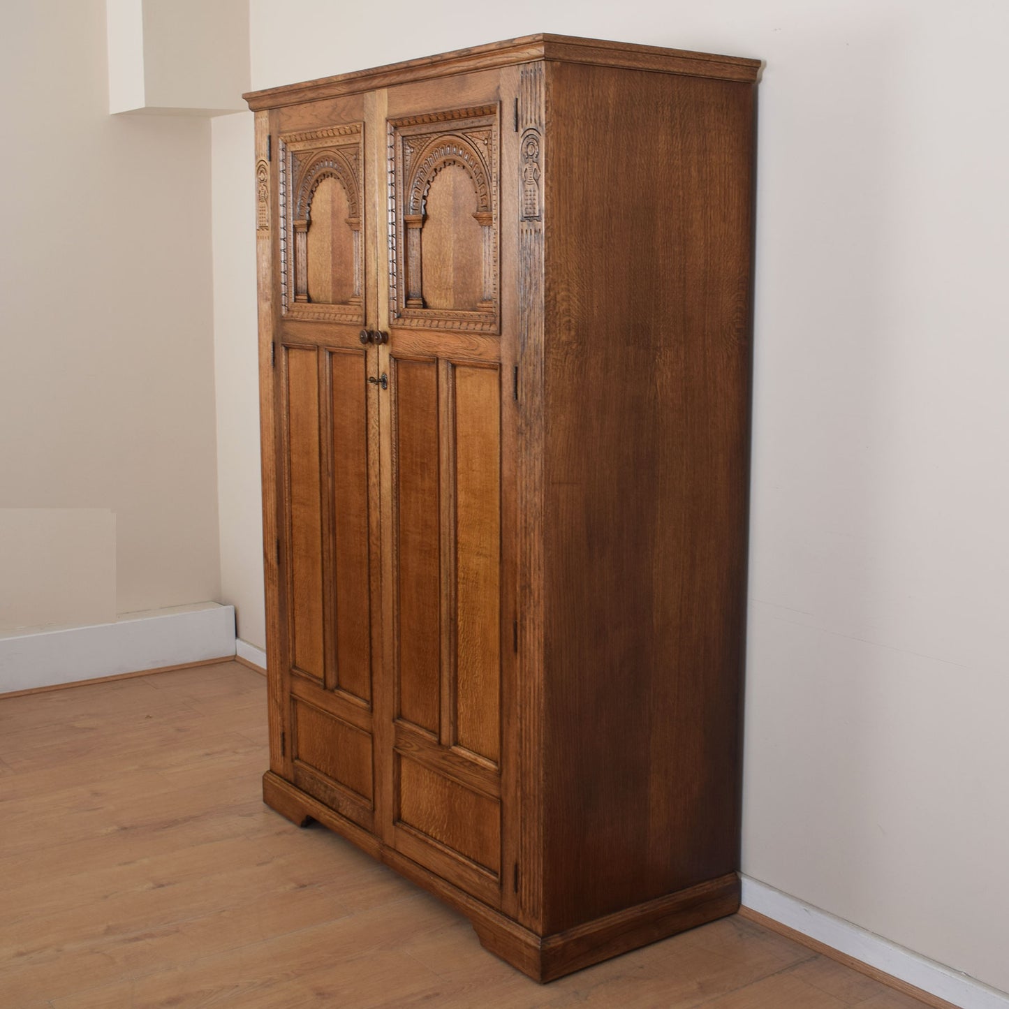 Large Oak Carved Wardrobe