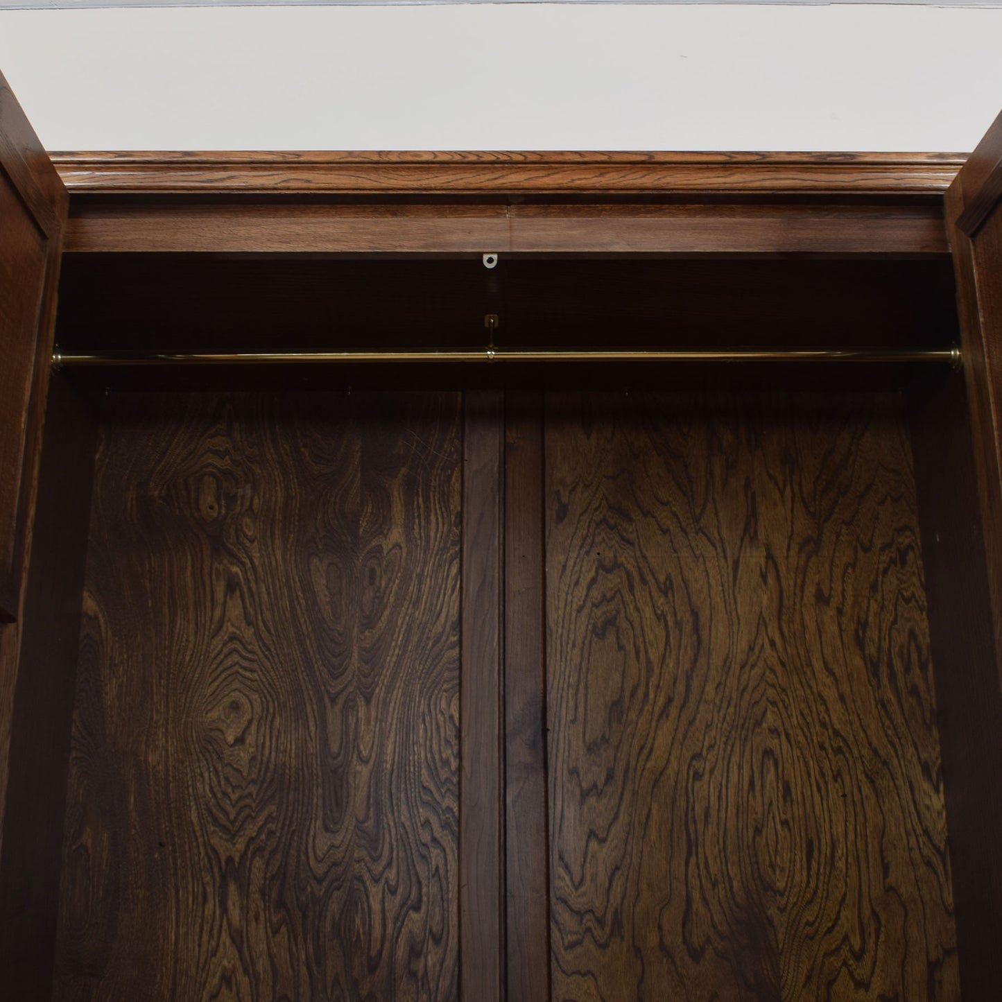 Large Oak Carved Wardrobe