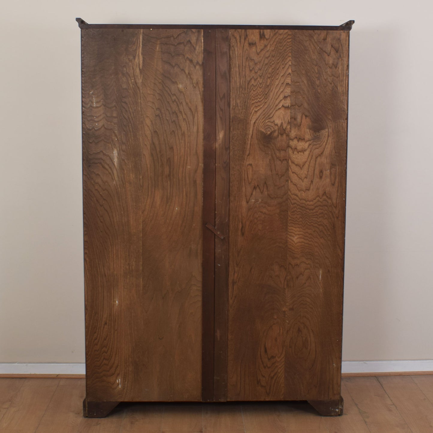 Large Oak Carved Wardrobe