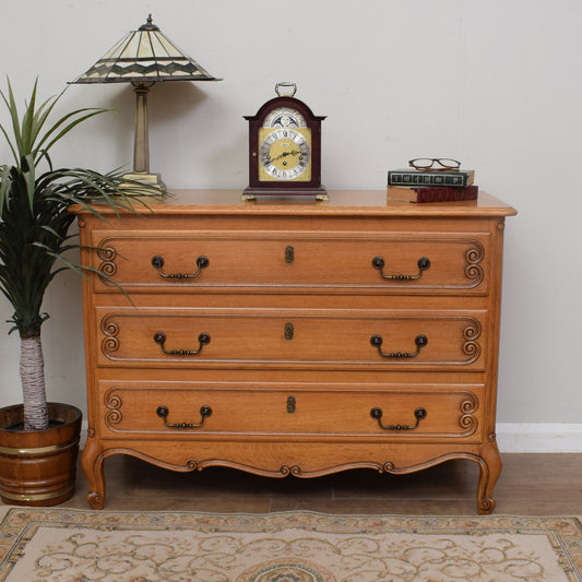 French Chest of Drawers