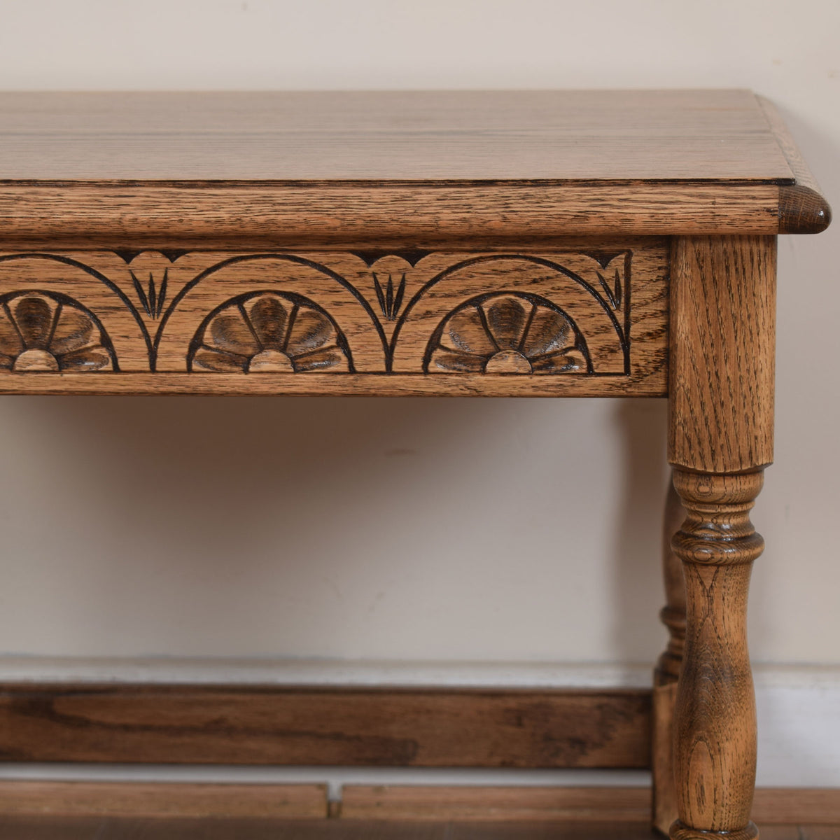 Jaycee Side Table