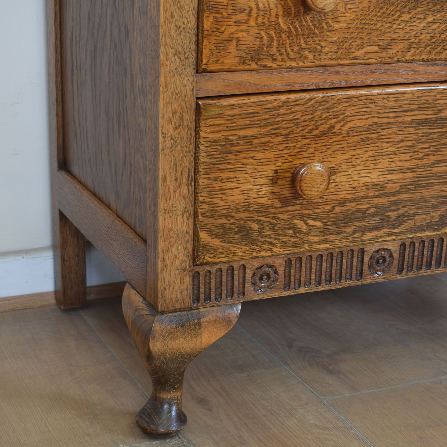 Oak Chest of Drawers