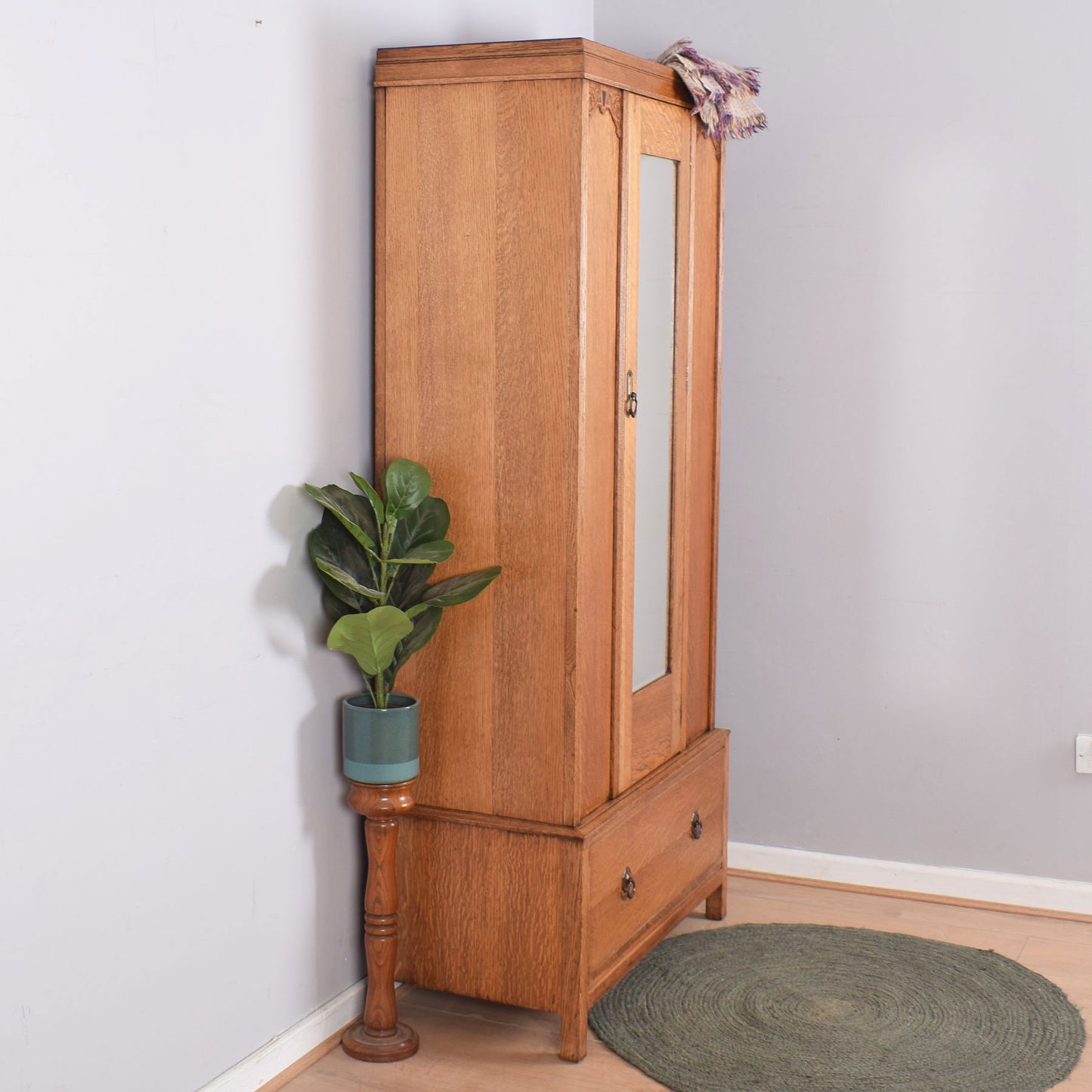 Oak Mirrored-Door Wardrobe