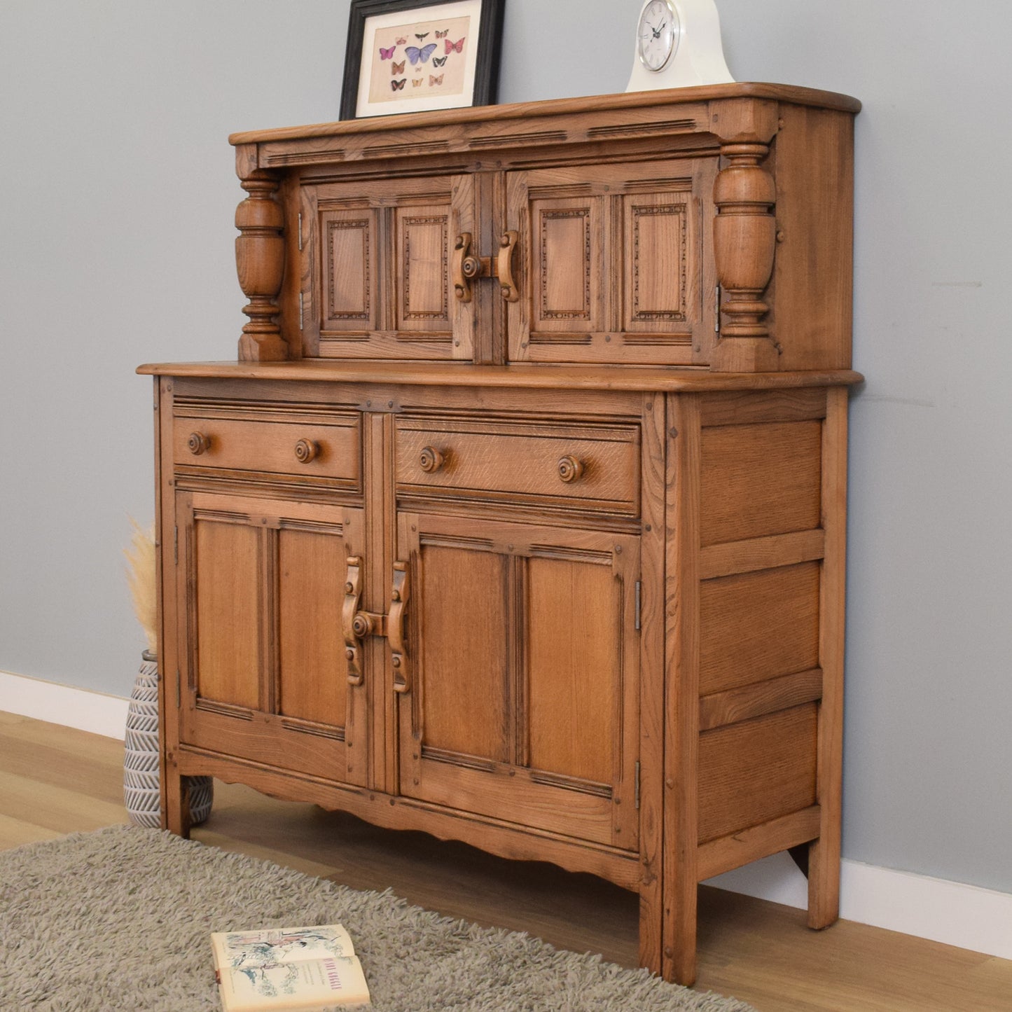 Ercol 'Old Colonial' Court Cabinet