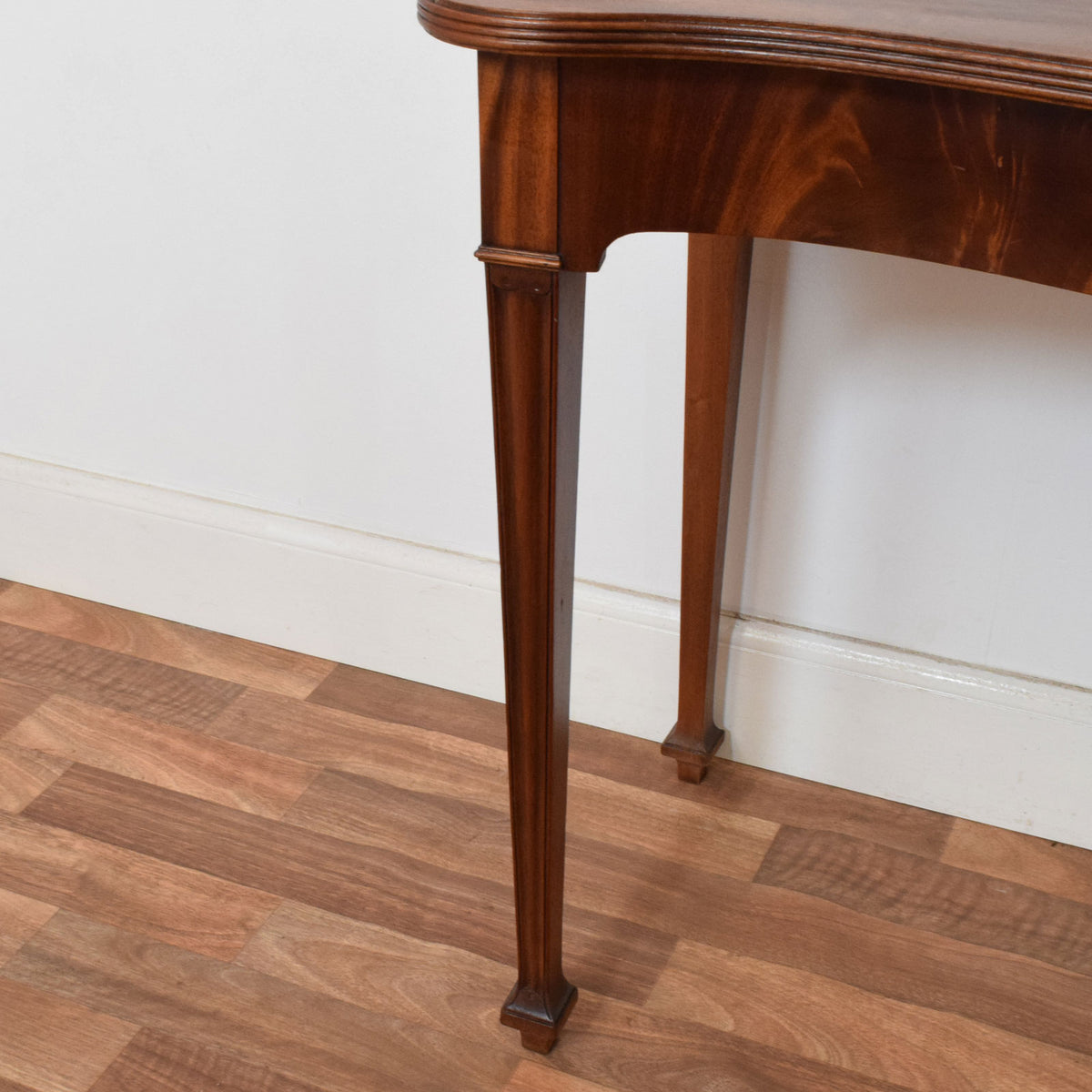 Flamed Mahogany Hall Table