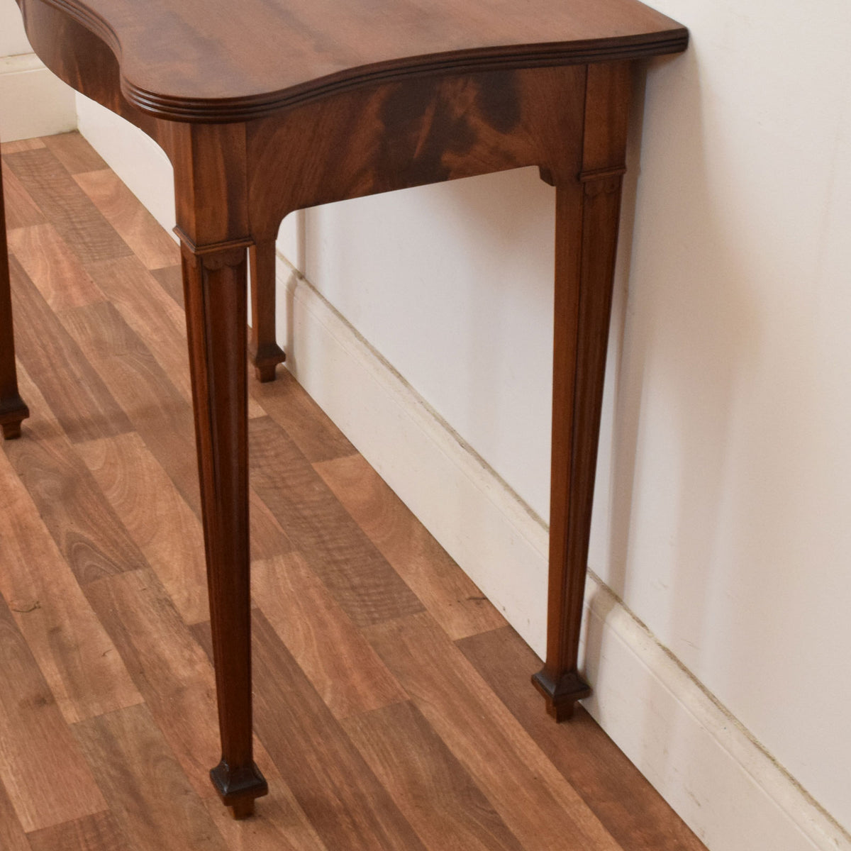 Flamed Mahogany Hall Table