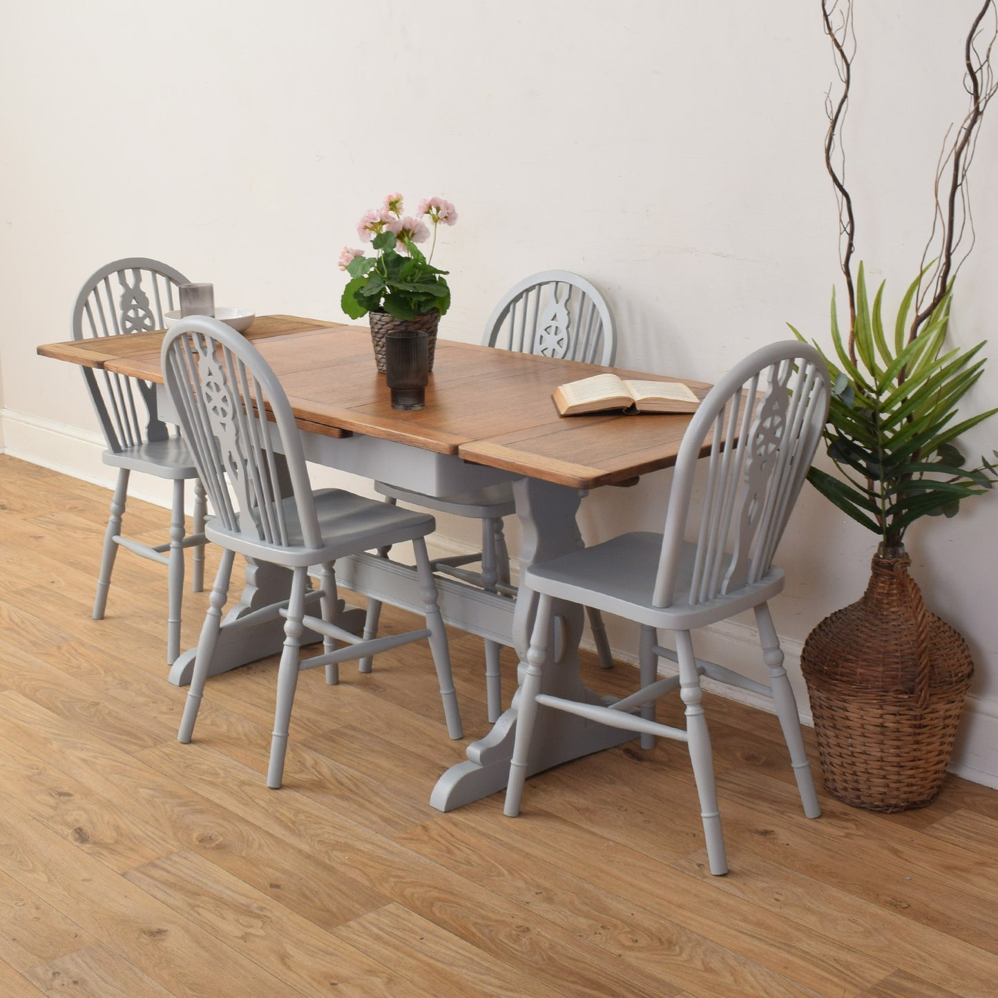 Painted Extendable Table And Four Chairs