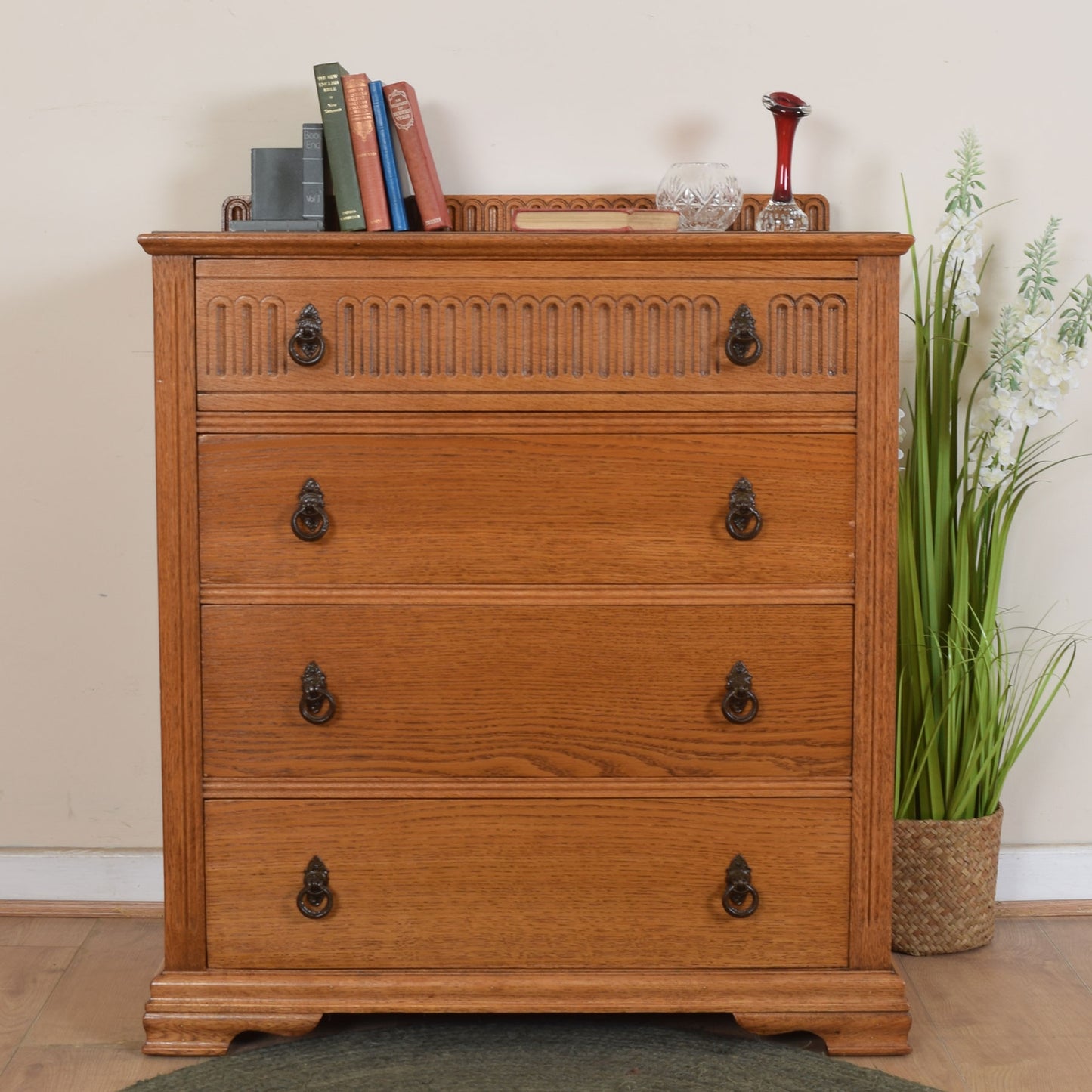 Vintage Chest Of Drawers