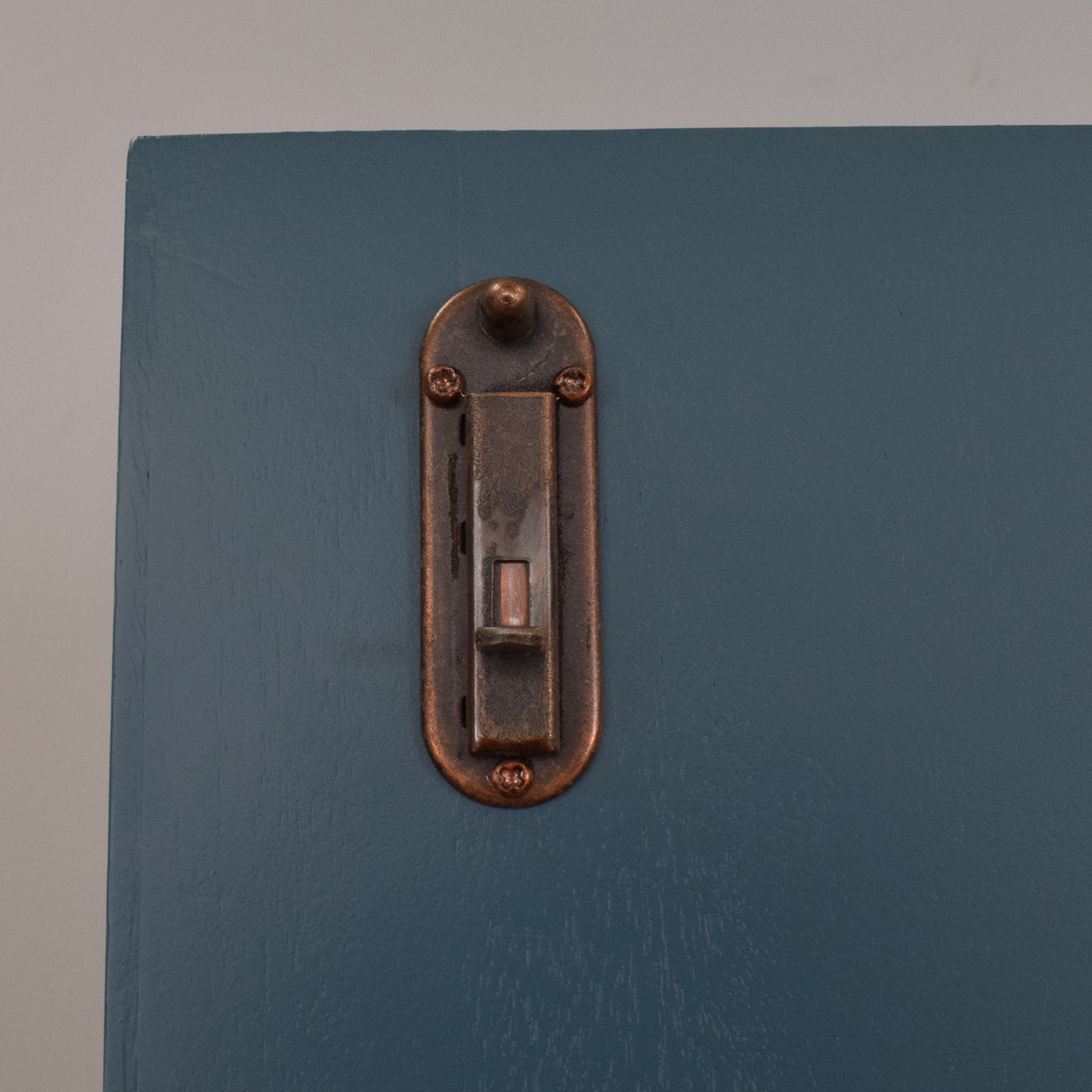 Vibrant 'Stag' Wardrobe