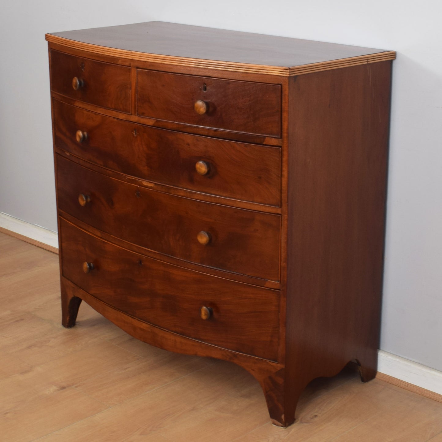 Bow-Fronted Mahogany Chest of Drawers